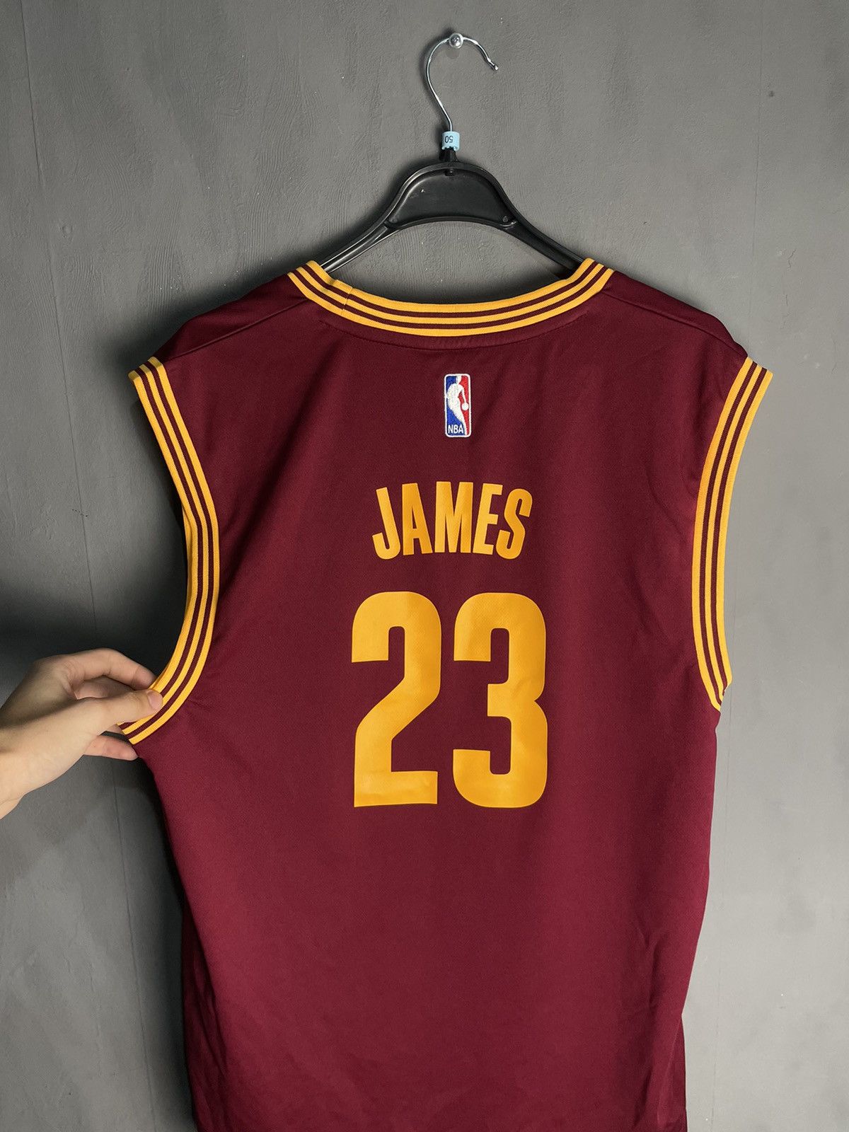 Adidas Vintage NBA Cleveland LeBron James 2016 #23 Jersey Size US M / EU 48-50 / 2 - 2 Thumbnail