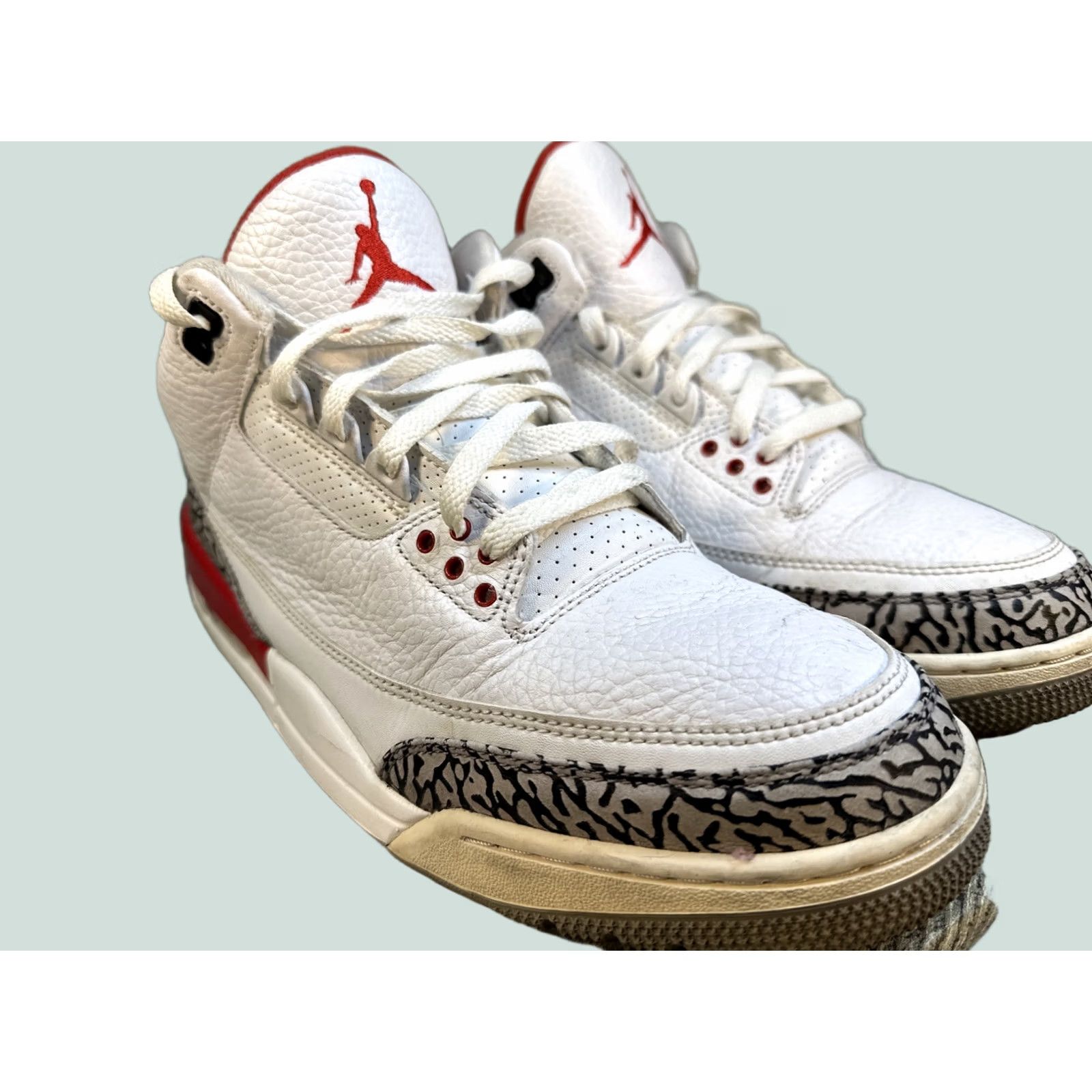 Jordan Brand Nike Air Jordan 3 Retro Hall of Fame 2018 Cement Sneaker Men 11.5 White 2018 Low Top M 136064-116 Size US 11 / EU 44 - 1 Thumbnail