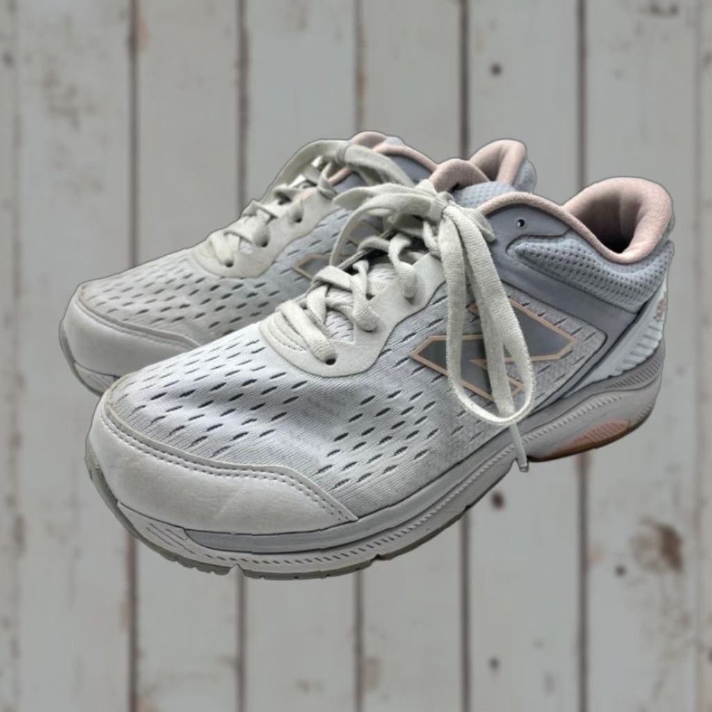 New Balance New Balance 847 V4 Sneakers Women’s 9.5 Pink Gray Trufuse Rollbar Running 1558 Size US 8 / IT 38 - 1 Thumbnail