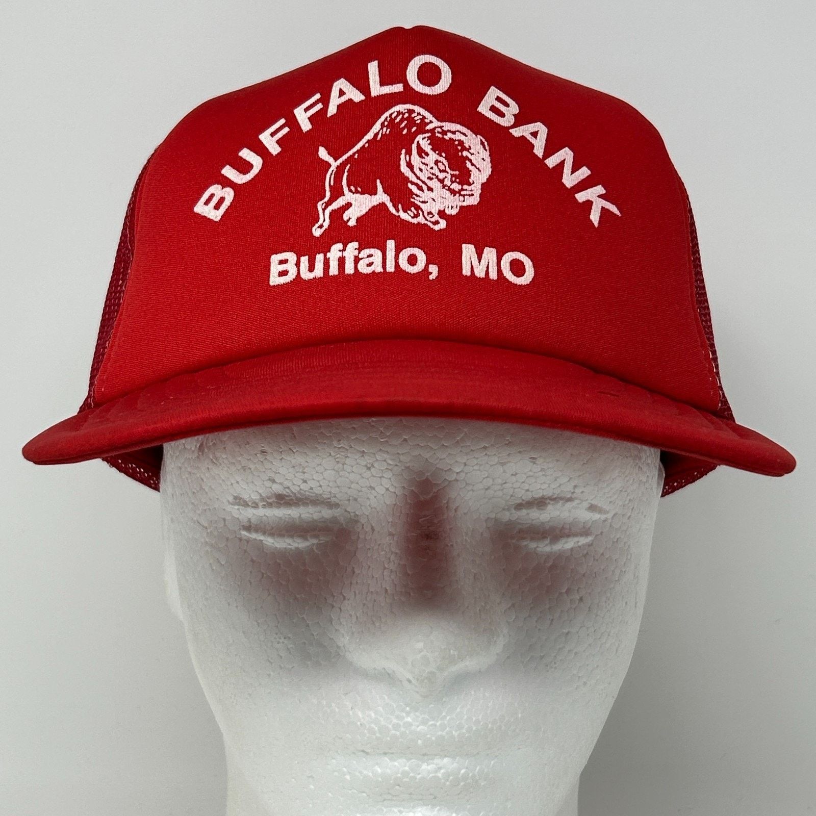 Vintage Vintage 80s Buffalo Bank Trucker Hat Baseball Cap Missouri Size ONE SIZE - 2 Thumbnail