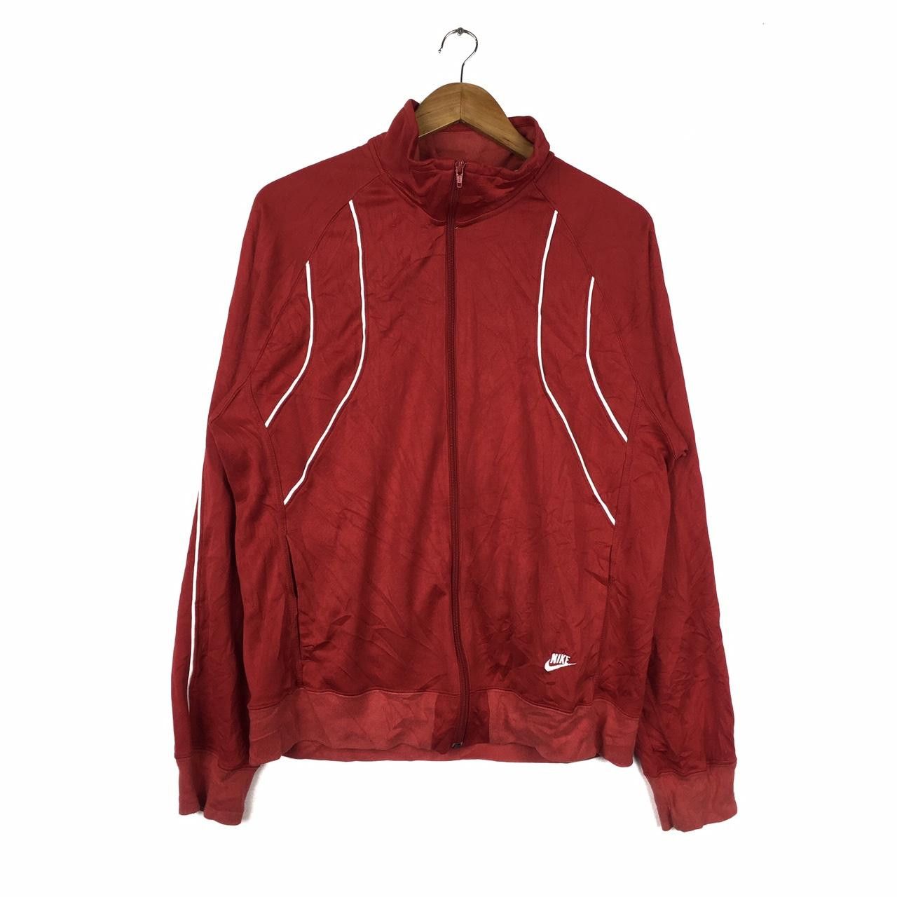 Nike Vintage NIKE Swoosh Logo Sportwear Red Large Hooded Size US L / EU 52-54 / 3 - 1 Thumbnail