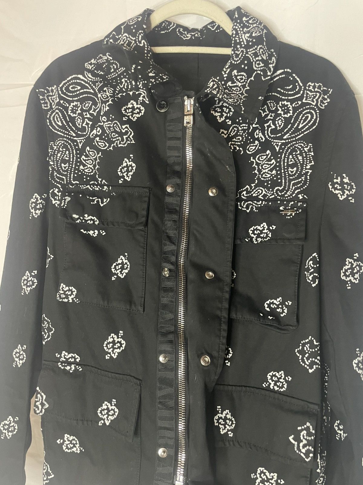Amiri 2024 Zip Up AMIRI Bleach Bandana Denim Trucker Jacket NWT Size US M / EU 48-50 / 2 - 9 Thumbnail