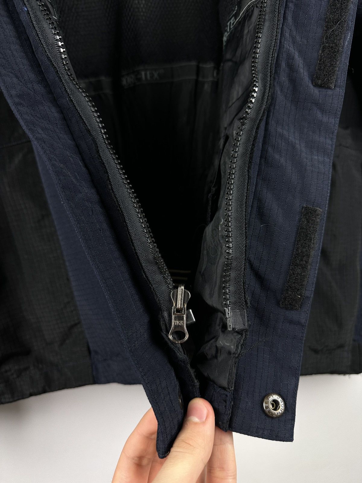 The North Face × Vintage Vintage 90s The North Face GoreTex XCR Summit Series Jacket Size US M / EU 48-50 / 2 - 22 Thumbnail