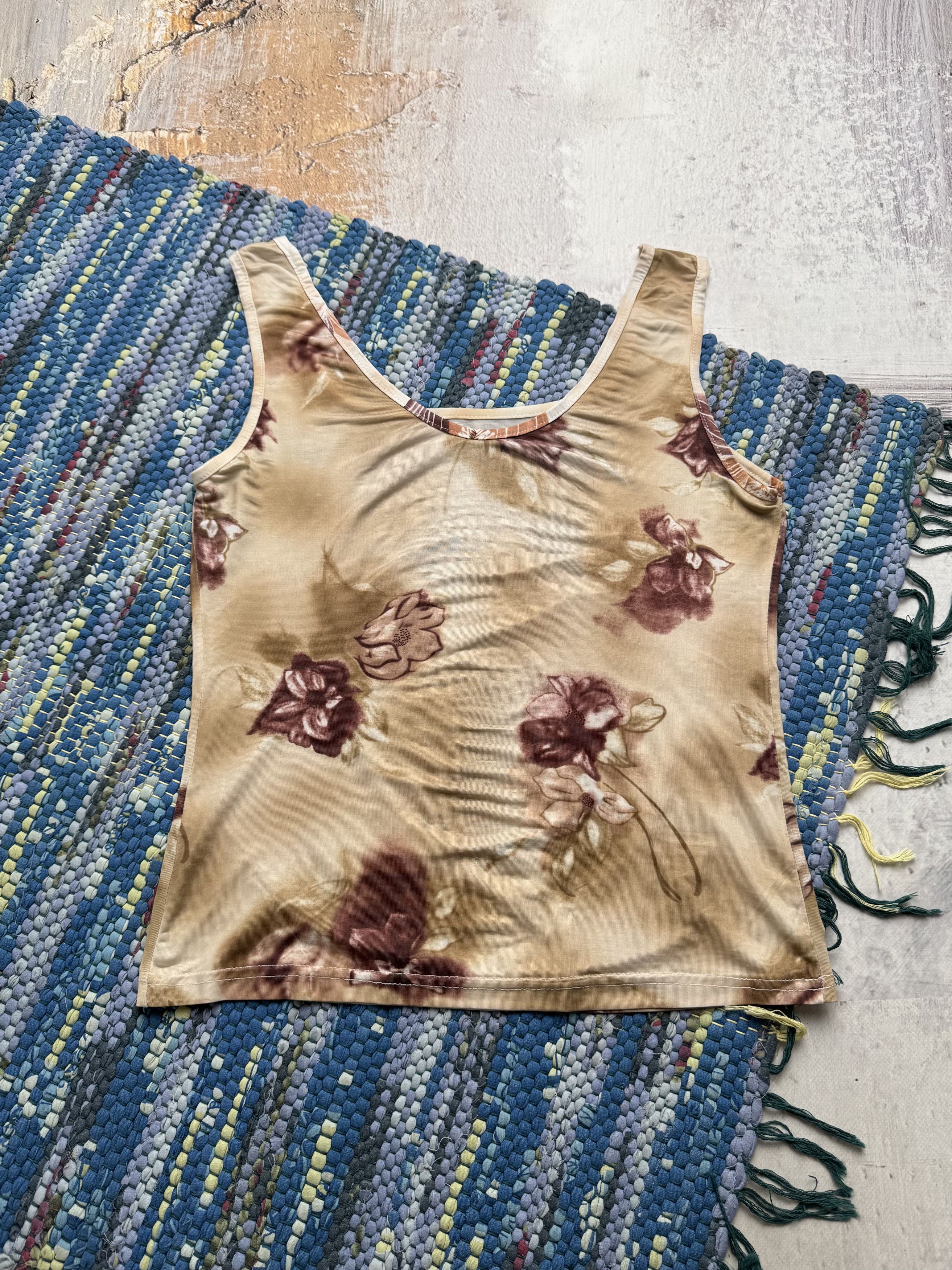Vintage Vintage Printed Tank Top A8(V1)D15 Size S / US 4 / IT 40 - 1 Thumbnail