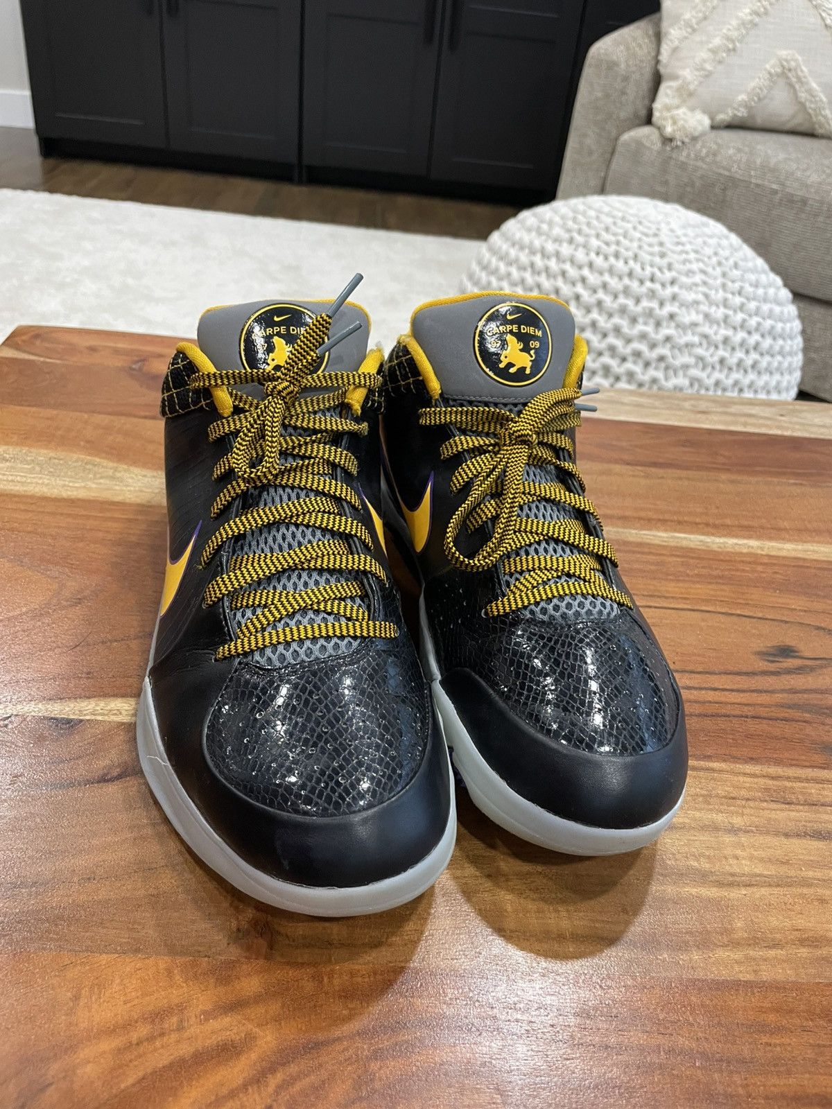 Nike Nike Kobe 4 Protro Carpe Diem Size US 11.5 / EU 44-45 - 6 Thumbnail
