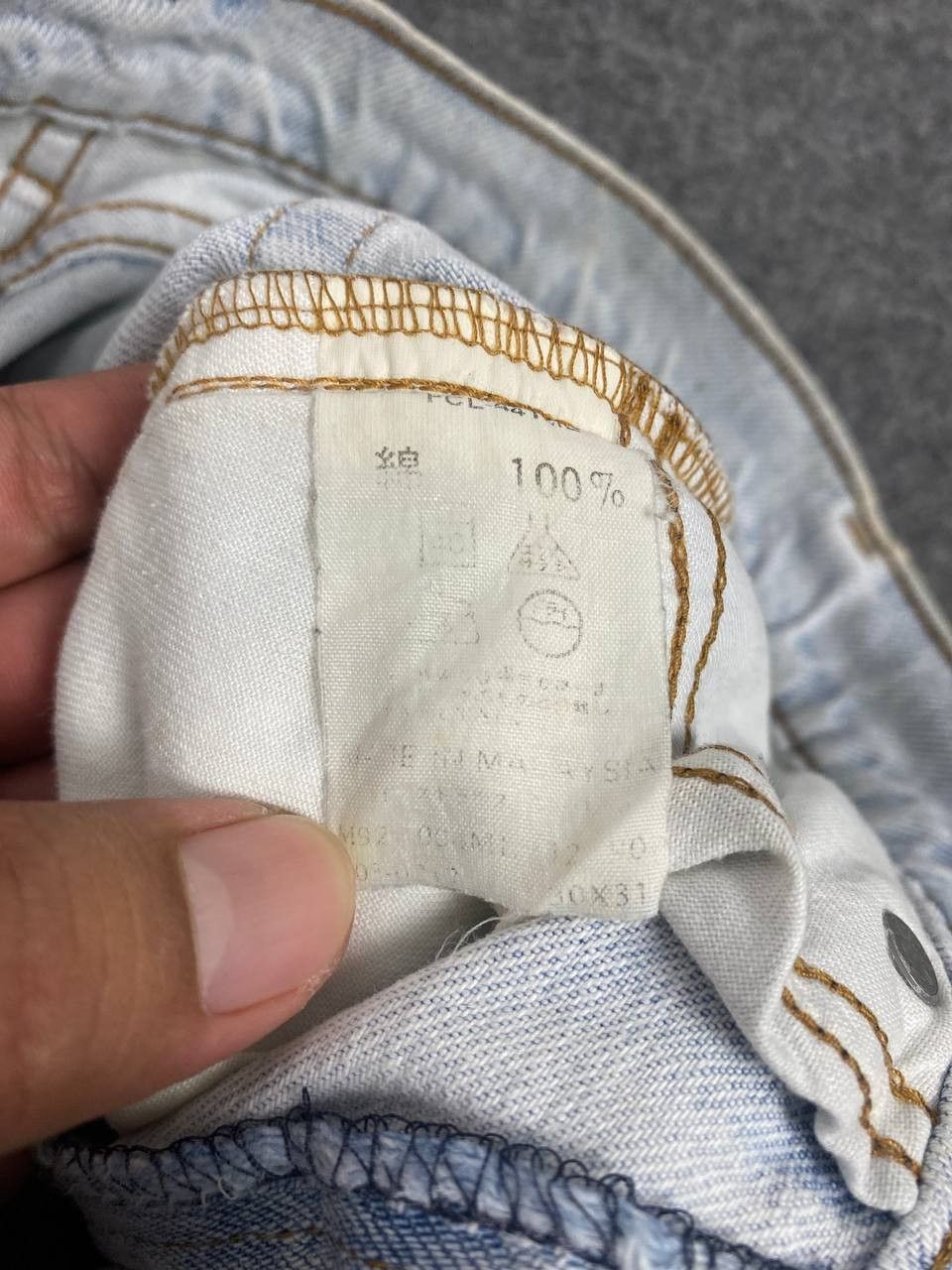 Levi's vintage levis 603 light wash distressed denim Size US 30 / EU 46 - 11 Thumbnail