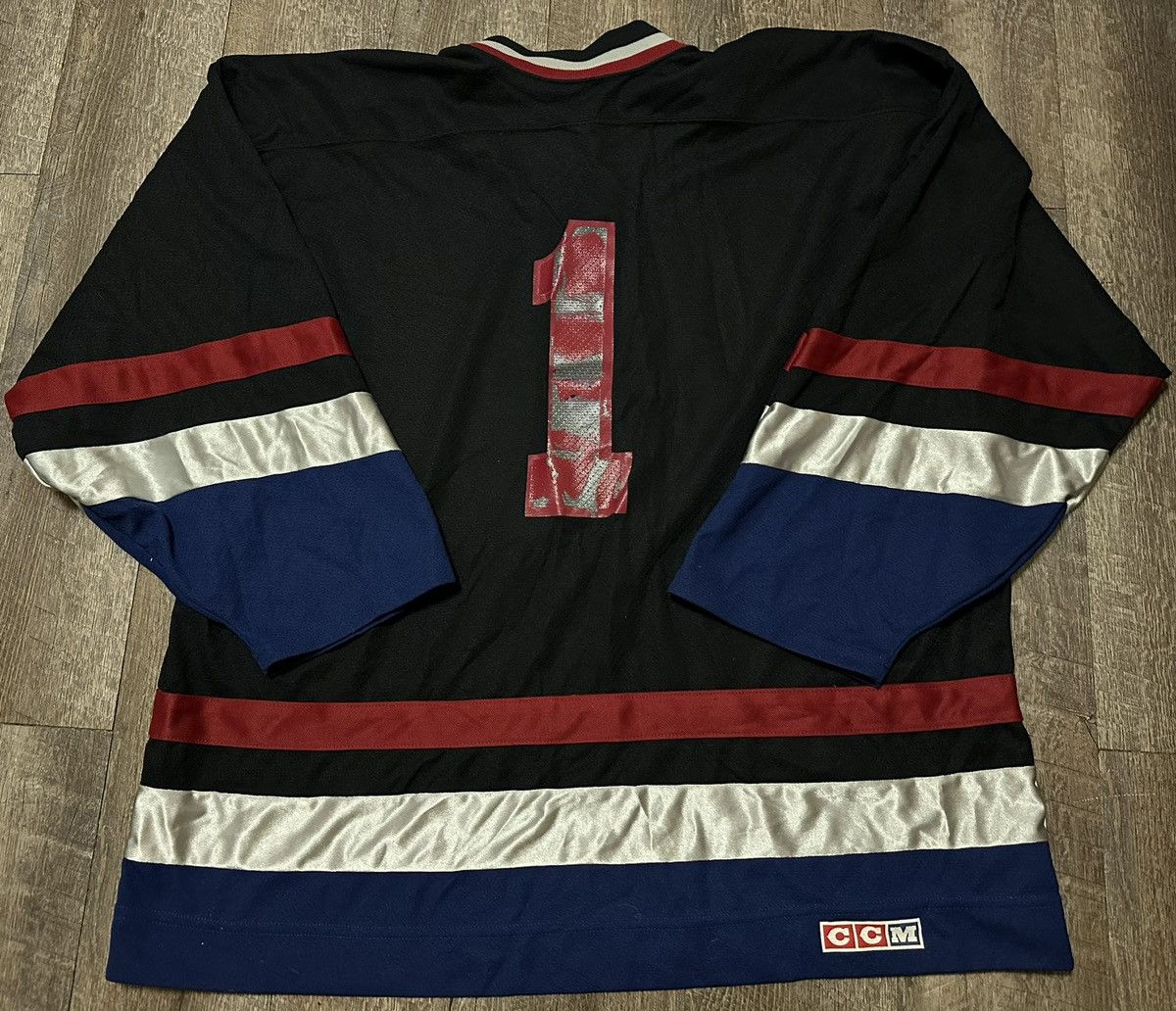 Disney Vintage Disney Ice Hockey CCM Jersey 28x29.5 Size US XXL / EU 58 / 5 - 5 Thumbnail