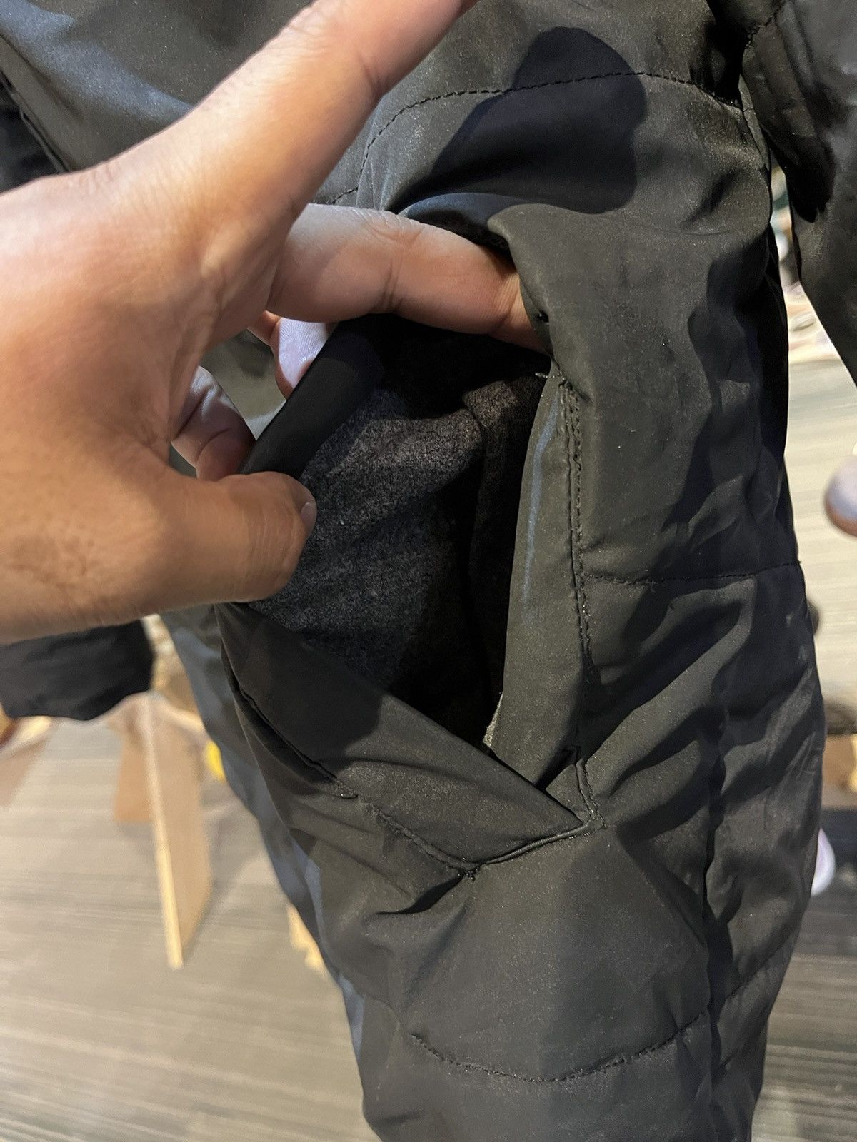 A.P.C. A.P.C. BLACK HOODED ZIPPER JACKET MADE IN FRANCE Size US S / EU 44-46 / 1 - 7 Thumbnail
