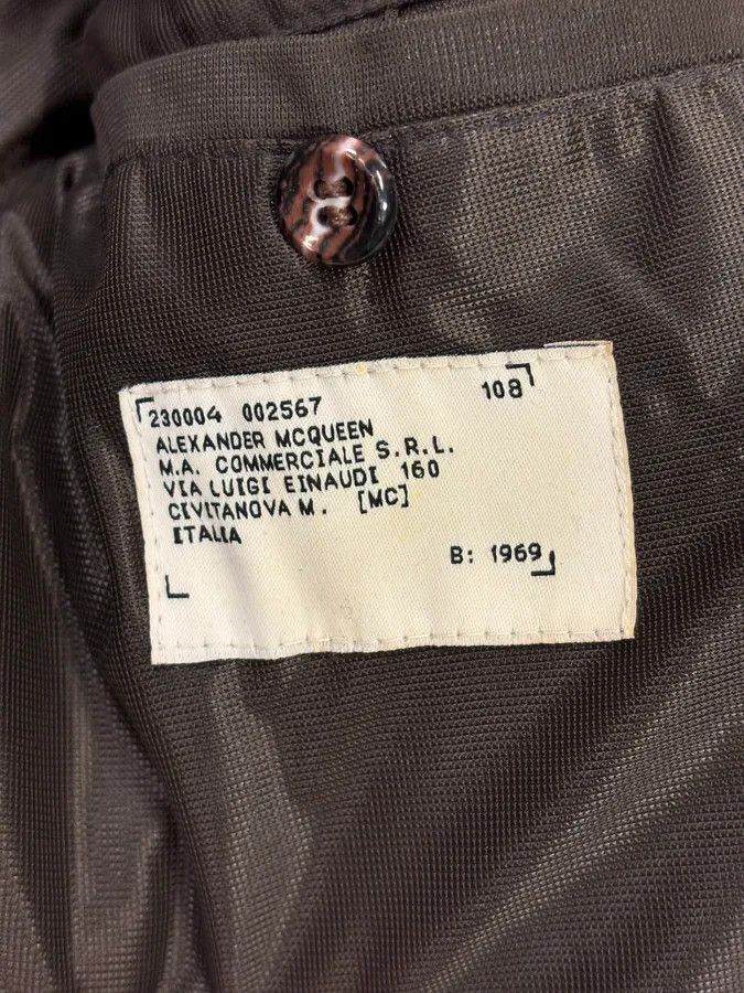 Alexander McQueen 2000s Alexander McQueen Brown Multi-Pocket Suede Leather Jacket Size US L / EU 52-54 / 3 - 11 Thumbnail