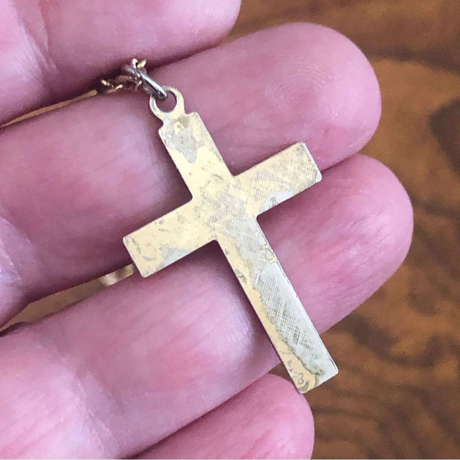 Vintage Vintage gold etched cross pendant on chain necklace Size ONE SIZE - 9 Thumbnail