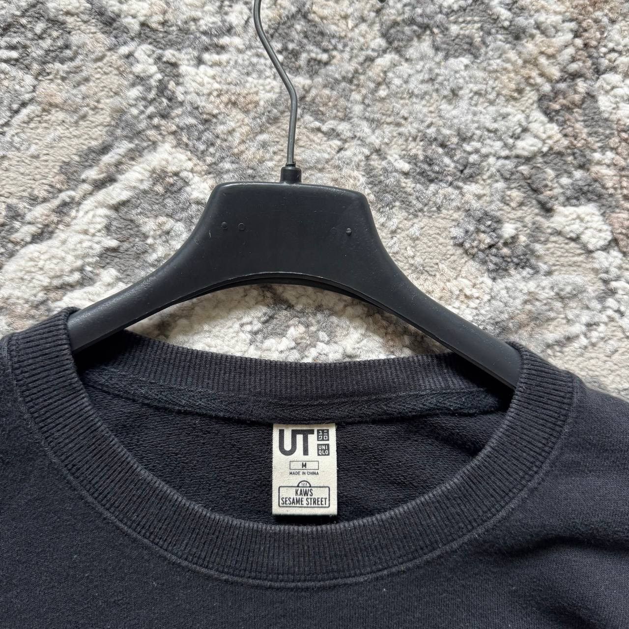 Kaws × Uniqlo Uniqlo x Kaws Crewneck Sweatshirt Size US M / EU 48-50 / 2 - 8 Thumbnail