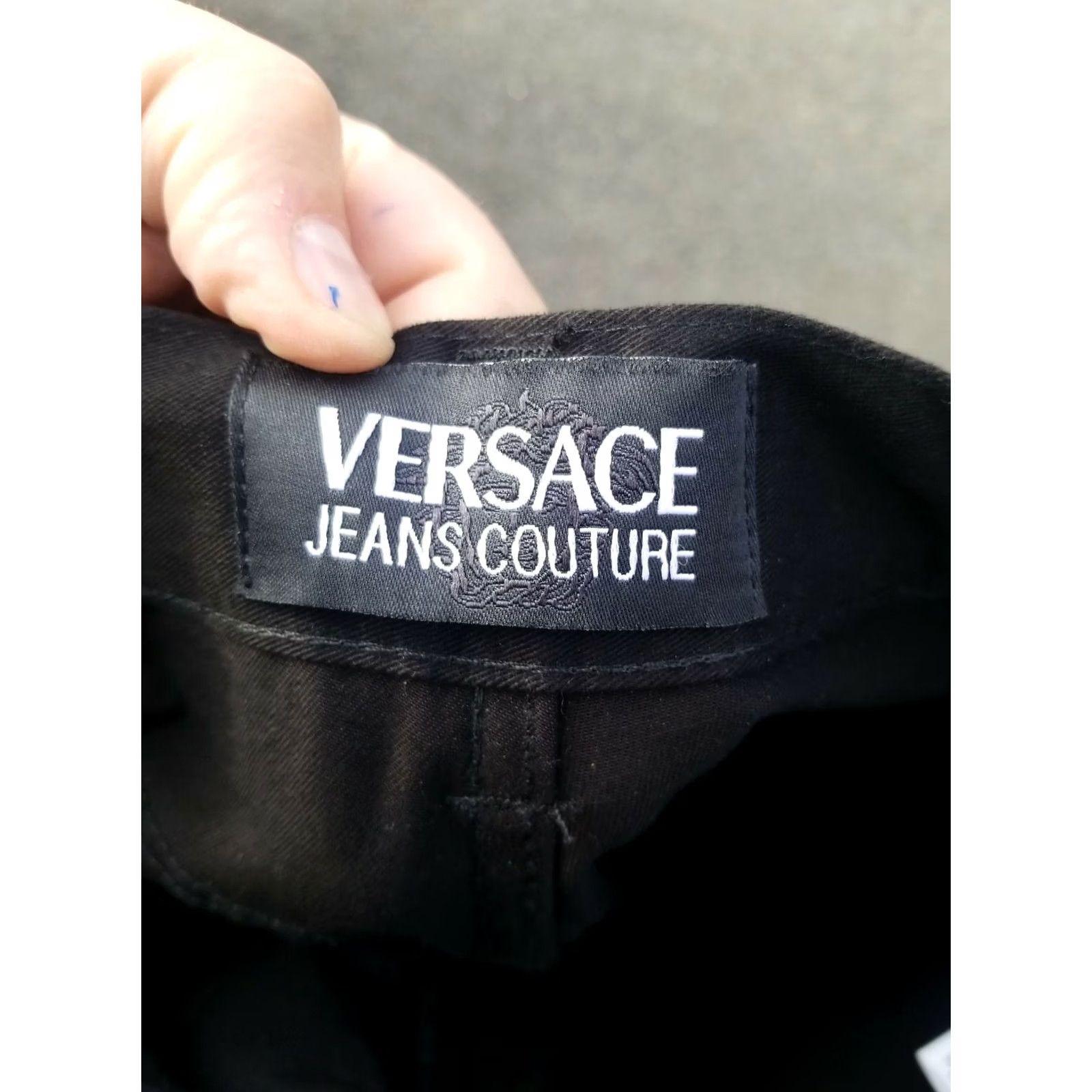 Versace Jeans Couture VINTAGE Versace Jeans Couture Jeans Pants Black 30x34 Unisex Adults Regular Inseam 34 Deadstock Mens Womens Size US 30 / EU 46 - 4 Thumbnail