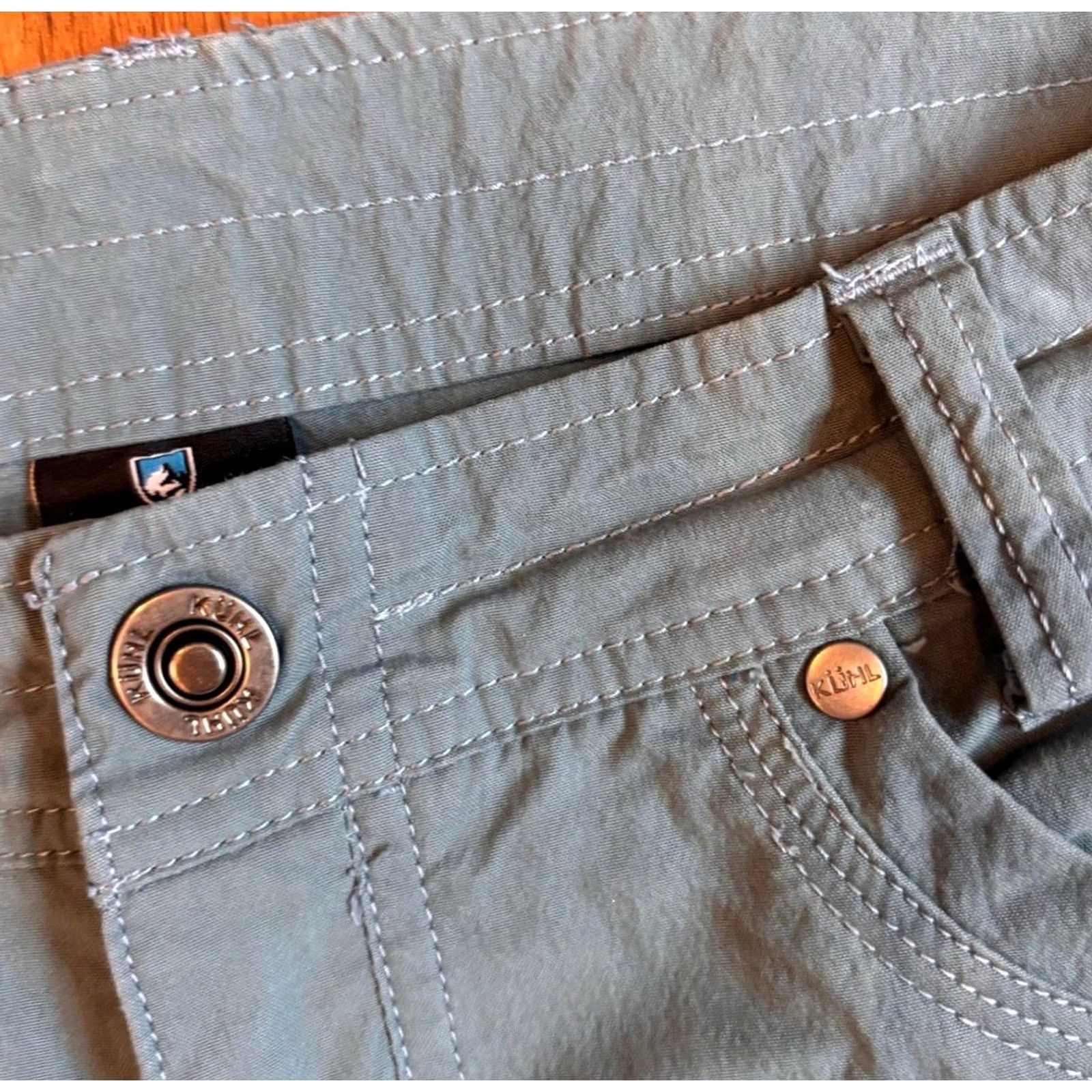 Vintage Kuhl Womens Splash Cargo Hiking Shorts Blue Cotton Stretch Size 8 10" inseam Size 30" / US 8 / IT 44 - 5 Thumbnail