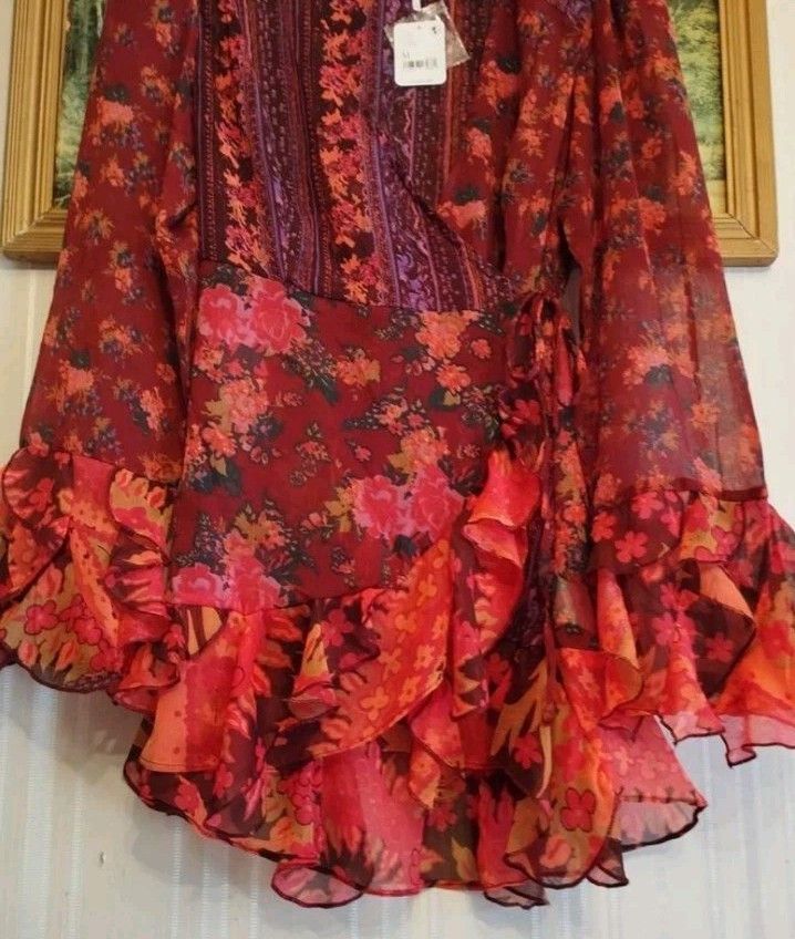 Free People Free People Magic Hour Sheer Floral Wrap Tunic Blouse Ruffle Size M / US 6-8 / IT 42-44 - 2 Thumbnail