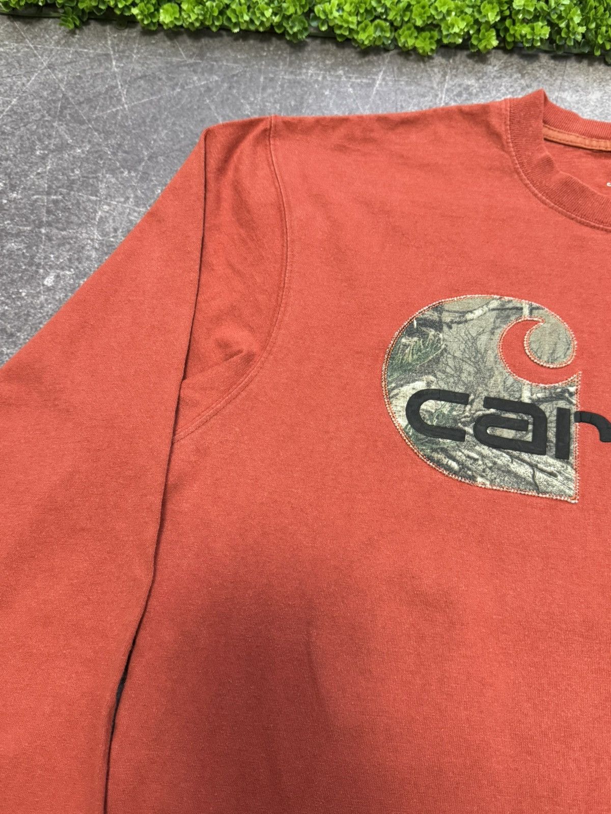 Carhartt Vintage 2000s Carhartt Real Tree Long Sleve Shirt Y2k Size US L / EU 52-54 / 3 - 10 Thumbnail