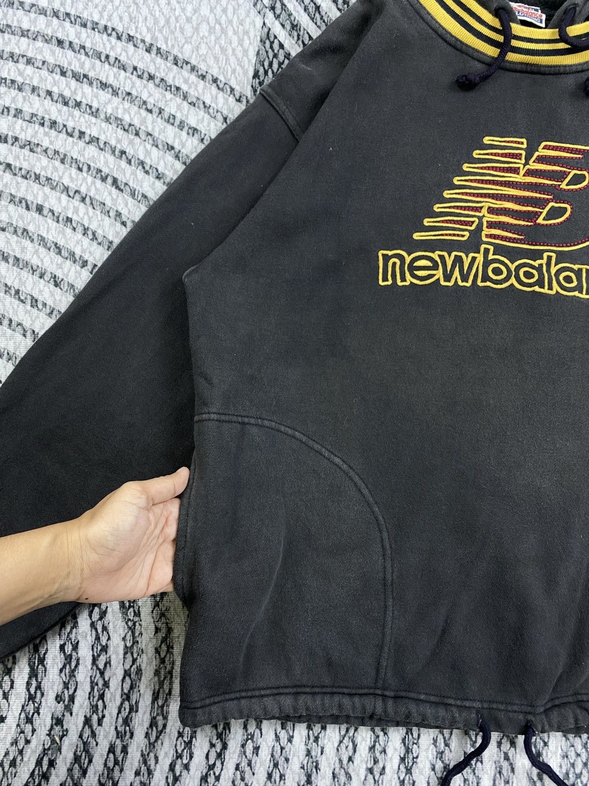 New Balance Vintage 90s New Balance Big Logo Embroidery Hoodie Size US M / EU 48-50 / 2 - 5 Thumbnail