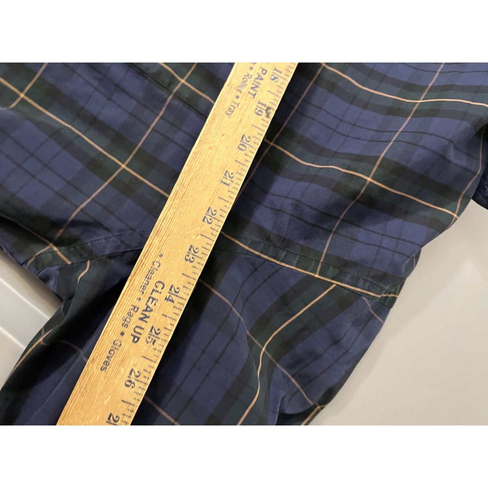 Jos. A. Bank Jos. A. Bank Shirt Mens XL Traveler Blue Plaid Button-Up Long Sleeve Cotton Modern Classic Women? No Size US XL / EU 56 / 4 - 4 Thumbnail