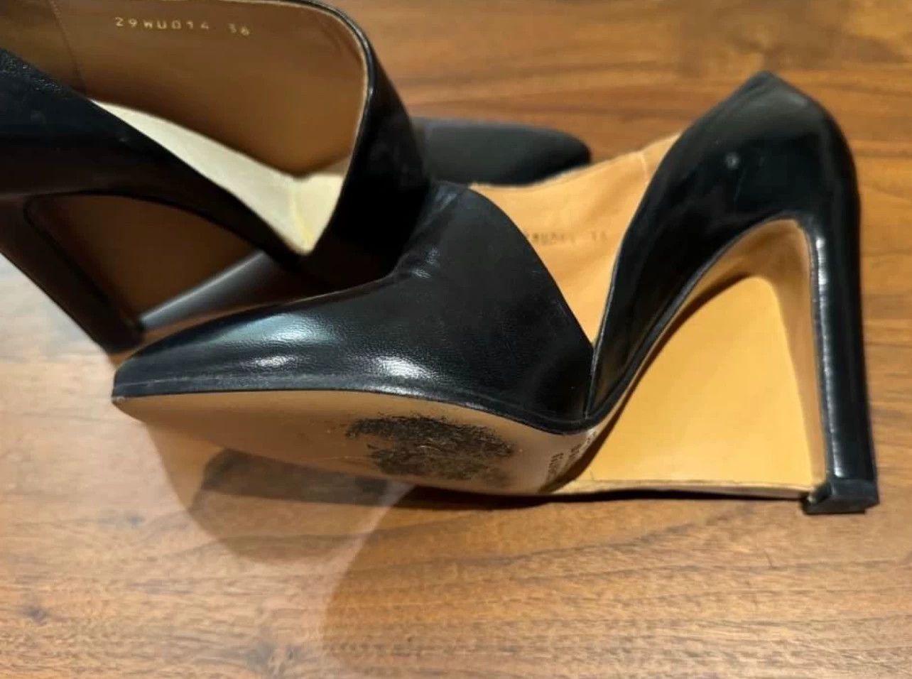 Maison Margiela Thick Leather Half-Closed Heel Pointed Toe High Heels Size US 5.5 / IT 35.5 - 4 Thumbnail
