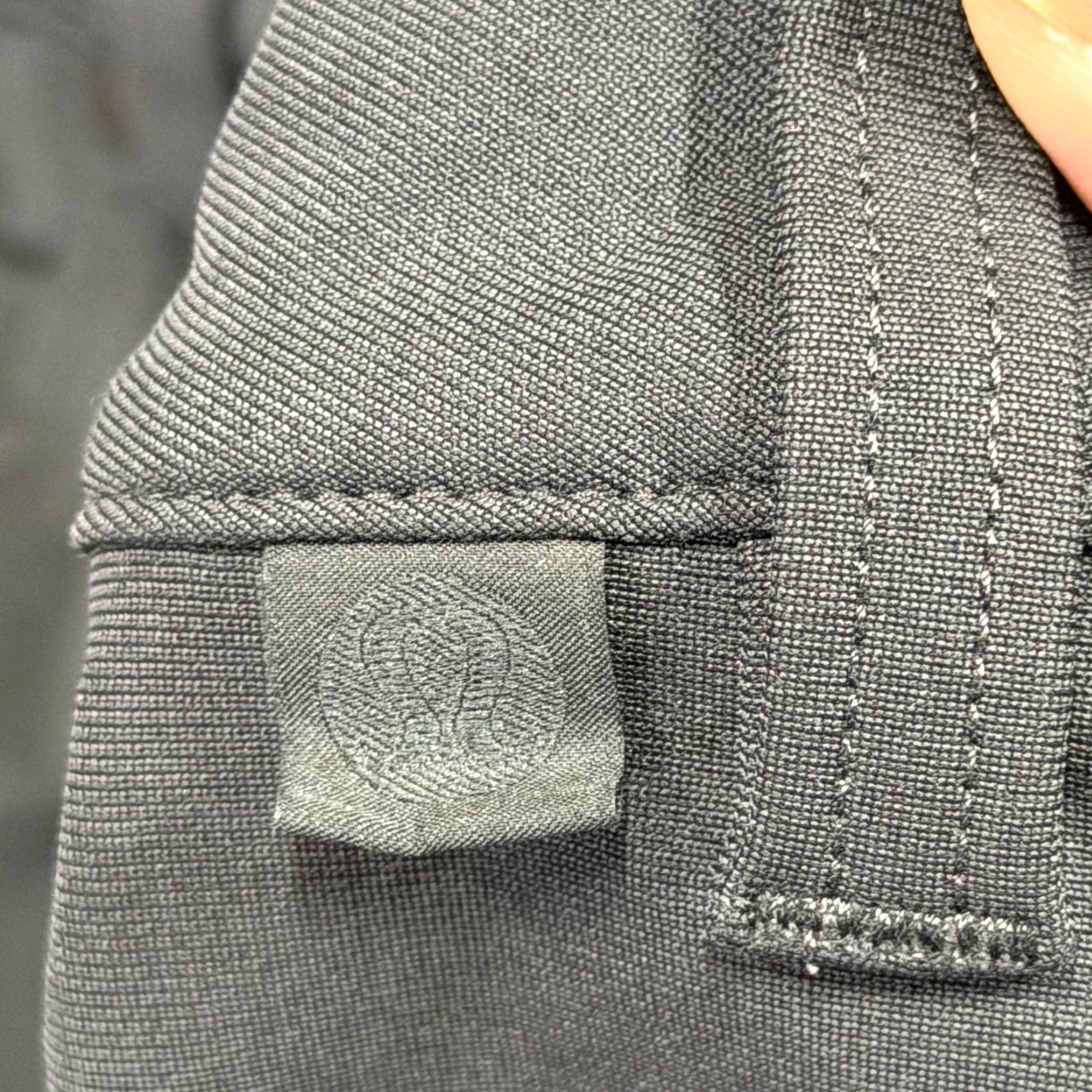 Lululemon Lululemon Pants Mens 31 x 27 Chino Tech Warpstreme Office Golf Slim Flat Front Pockets Gray Tight Tapered Casual Zip Size US 31 - 4 Thumbnail