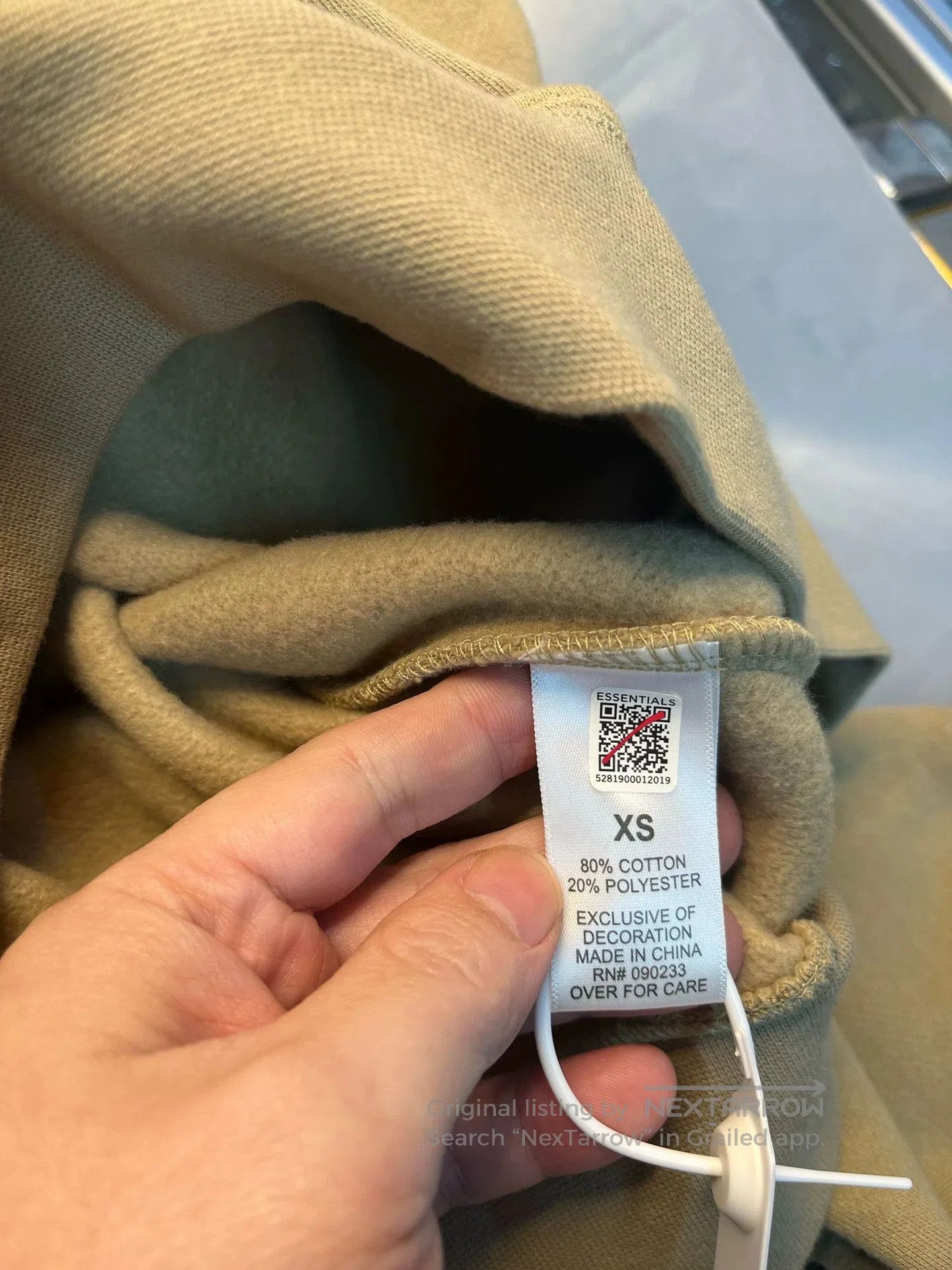 Fear of God FOG Fear of God 19FW Essentials 3M Reflective Hoodie. Size US XS / EU 42 / 0 - 9 Thumbnail