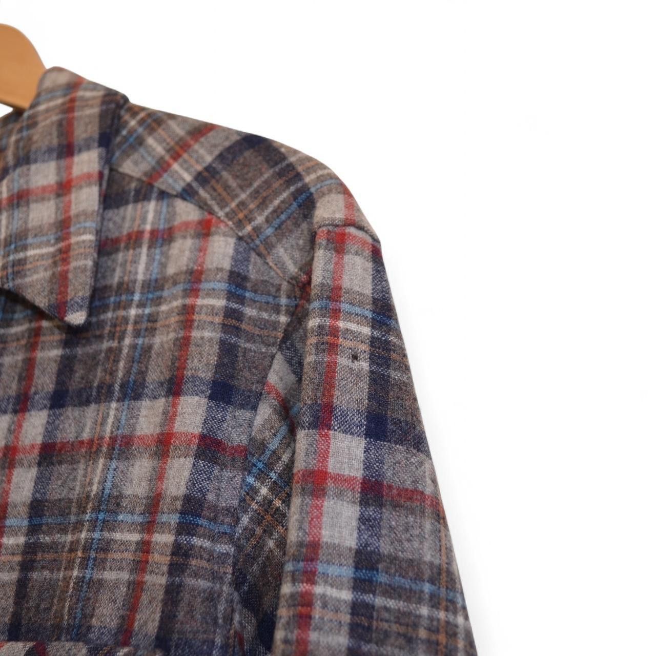Pendleton VTG 1970s Pendleton board shirt M in brown plaid wool Size US M / EU 48-50 / 2 - 7 Thumbnail