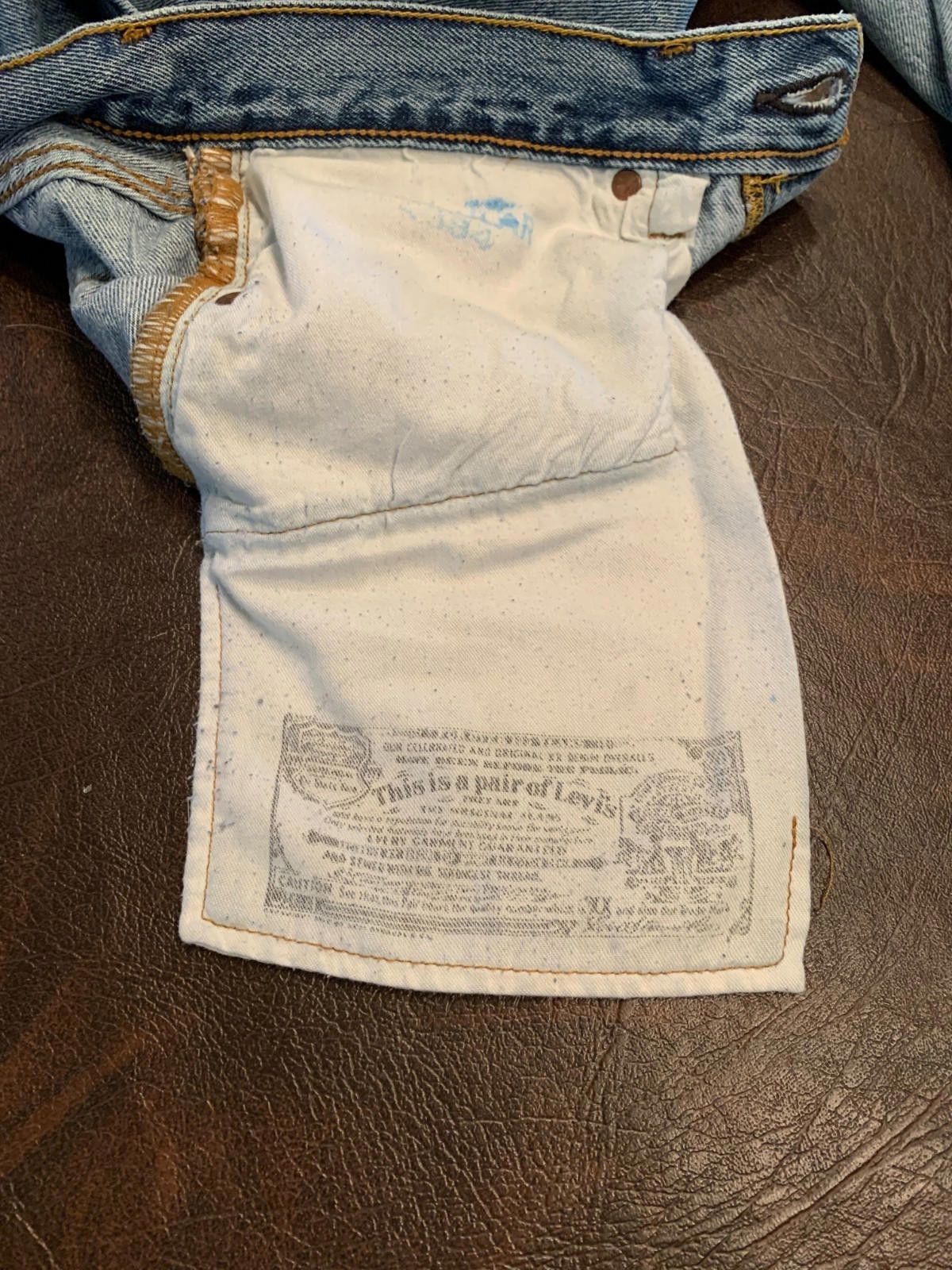 Levi's VINTAGE Levi’s 501 Blue Jeans in a Size 32 x 32 (231) Size US 32 / EU 48 - 12 Thumbnail