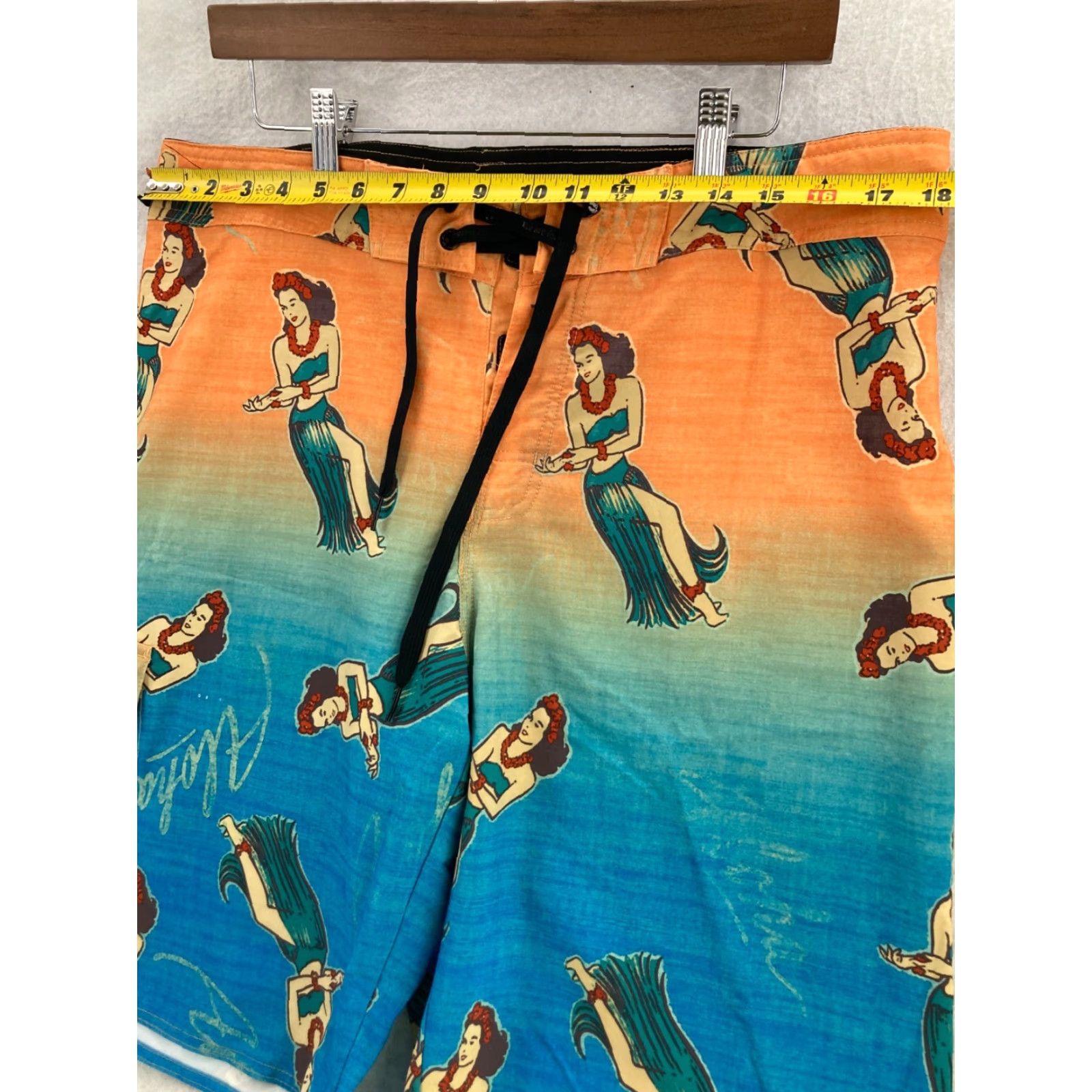 Hang Ten VINTAGE Hang Ten Board Shorts Mens 34 Orange Blue Hawaiian Hula Girl Aloha Beach Surfing Size US 34 / EU 50 - 2 Thumbnail