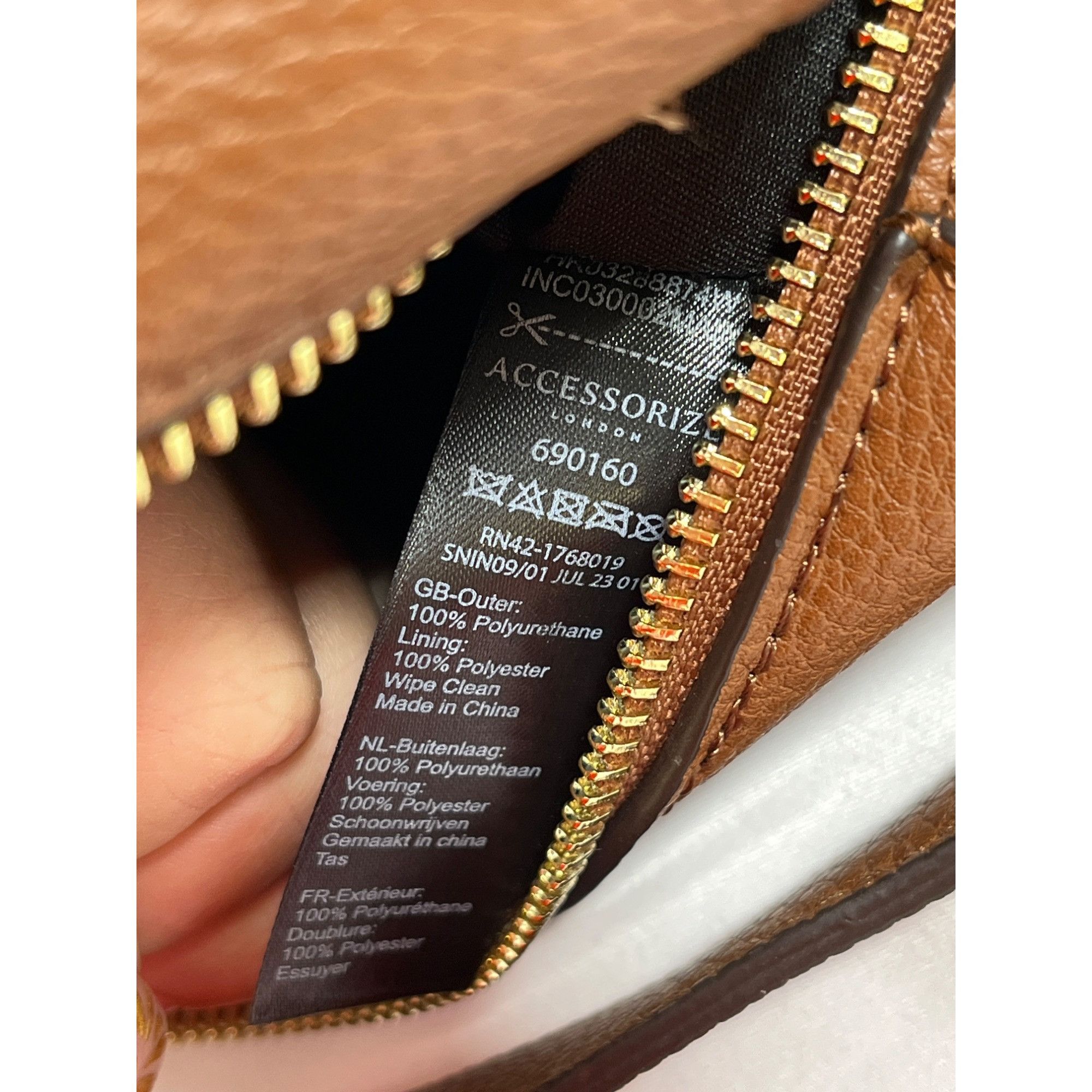 Designer Accessorize London SKU 7922 Womens Brown Leather Crossbody B Size ONE SIZE - 8 Thumbnail