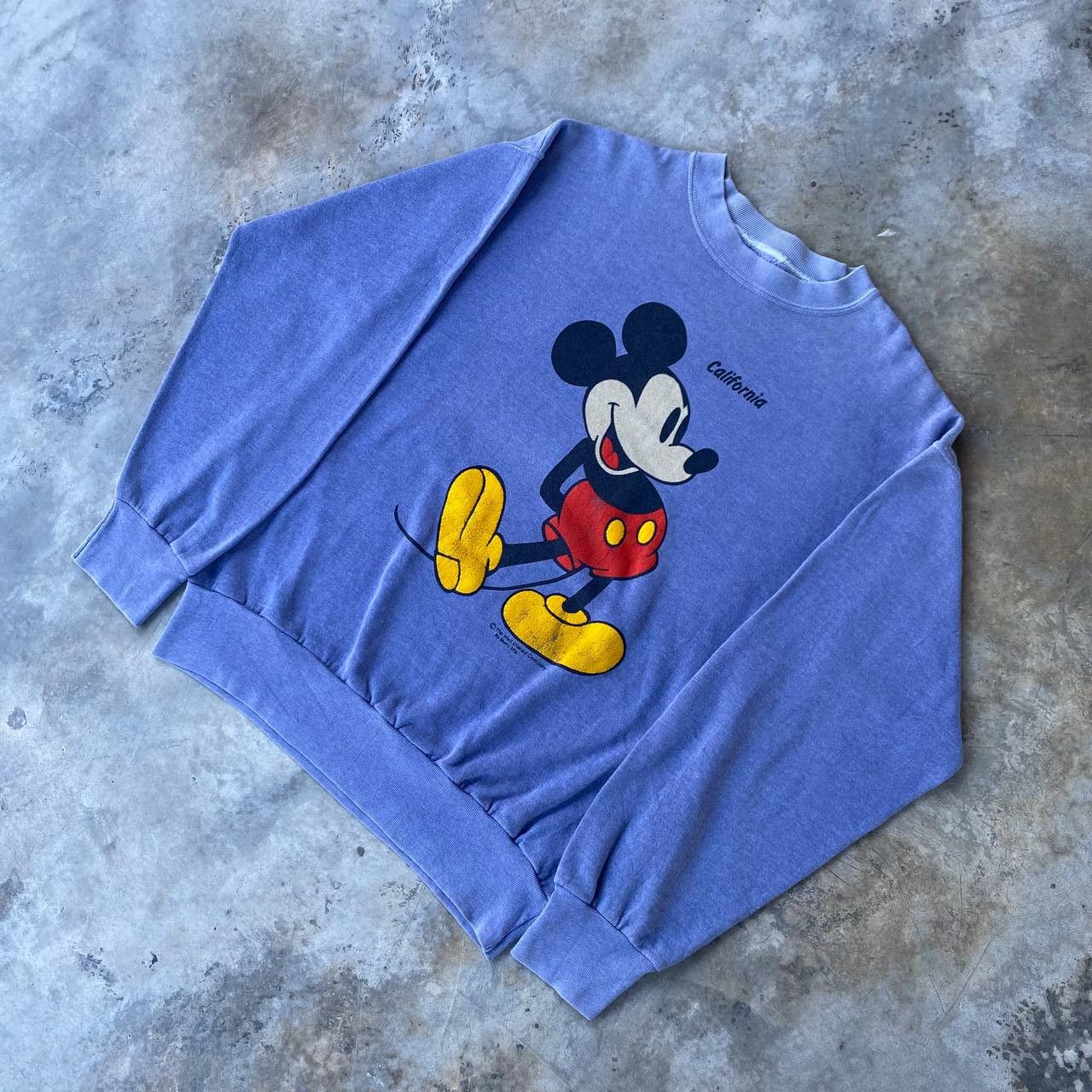 Vintage VINTAGE 80S MICKEY YELLOW SHOES FADED CREWNECK Size US M / EU 48-50 / 2 - 7 Thumbnail