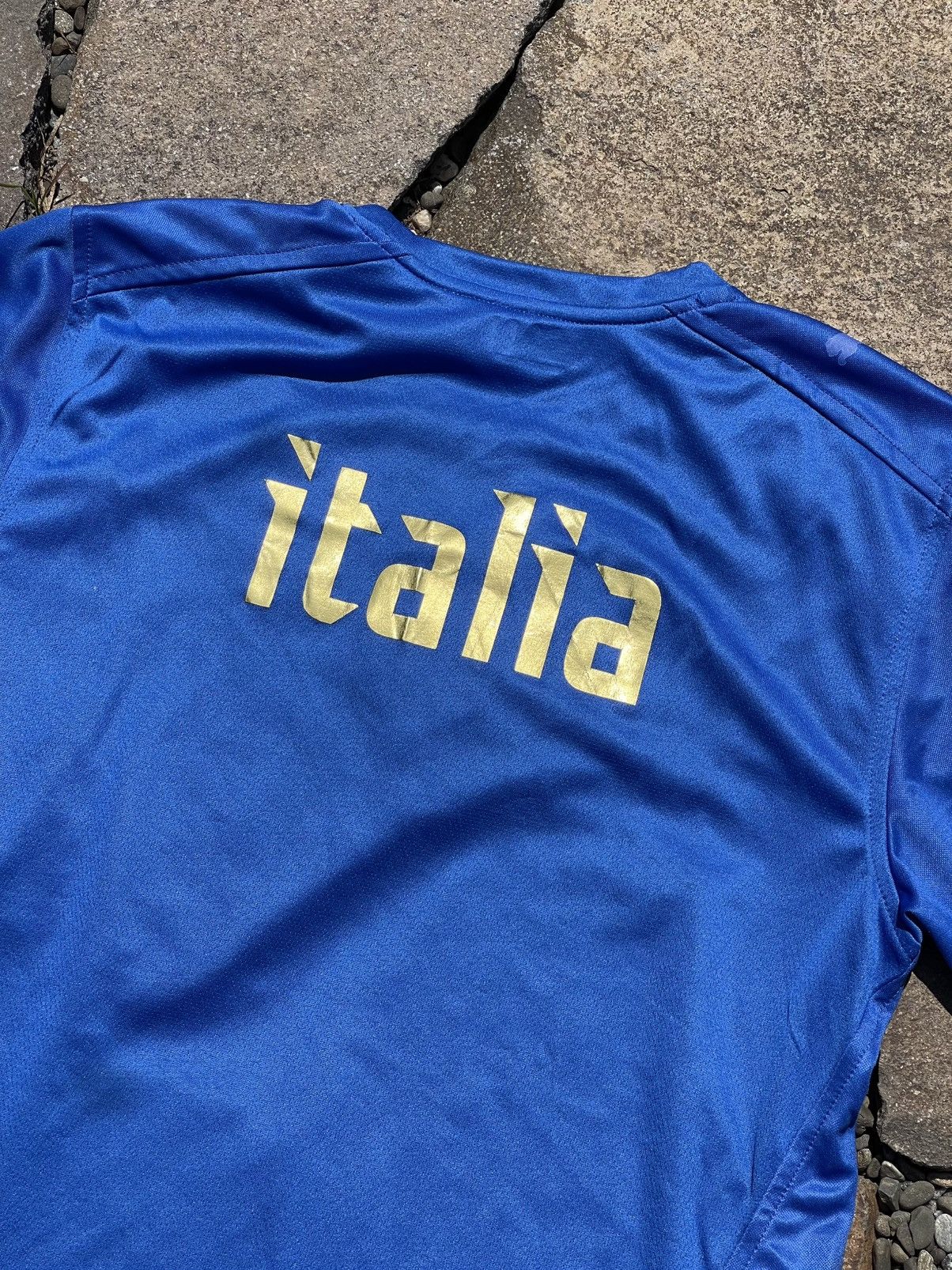 Neil Barrett × Puma 2005 Puma Italy Vintage soccer jersey Neil Barrett Italia Size US S / EU 44-46 / 1 - 14 Thumbnail