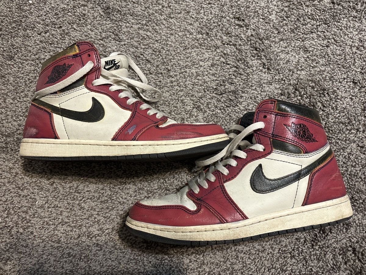 image of Jordan Nike Air Jordan Men 8.5 Shoes in Red