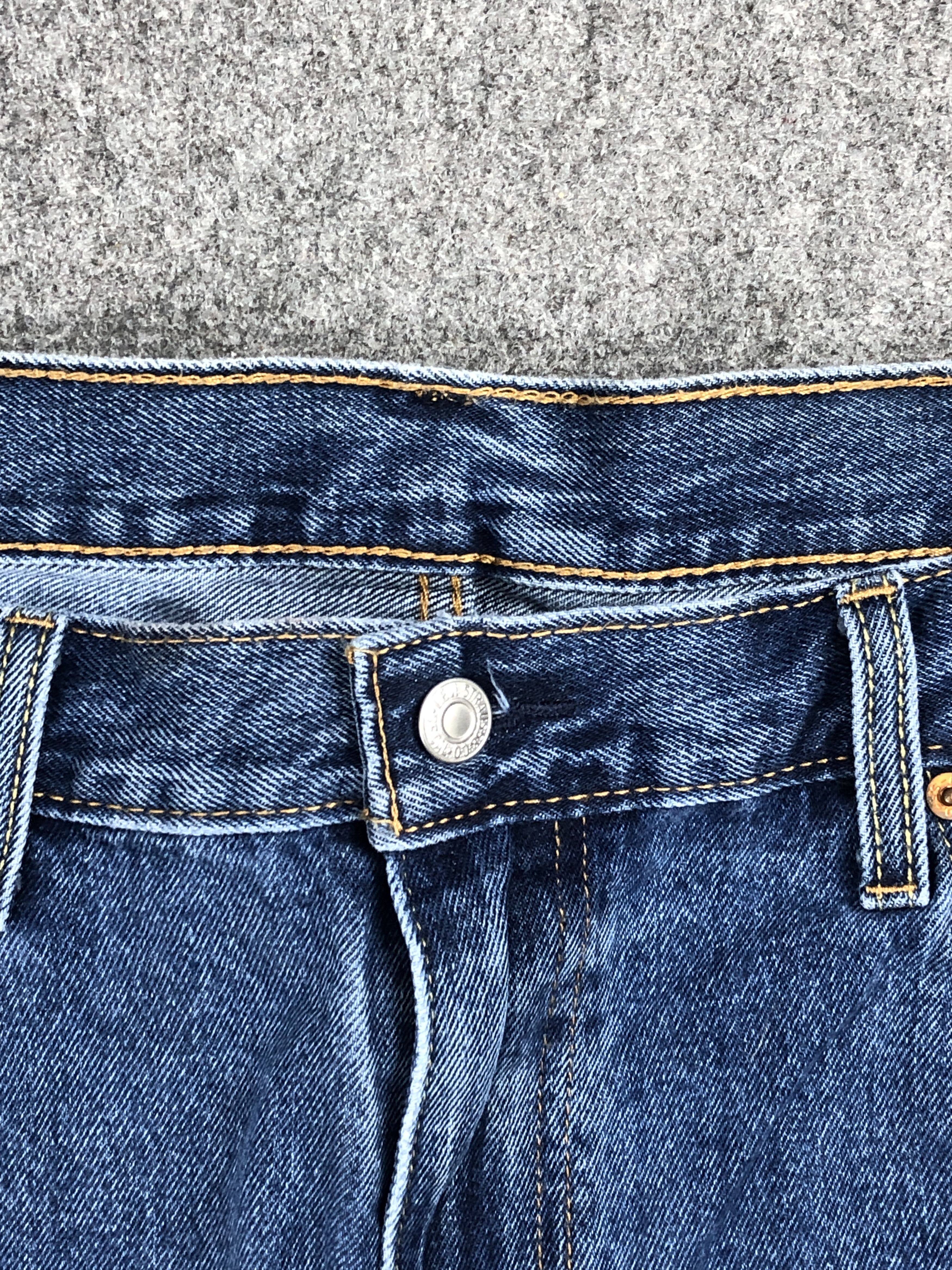 Levi's Vintage Levis 550 Blue Denim Jeans DP2288 Size US 40 / EU 56 - 8 Thumbnail