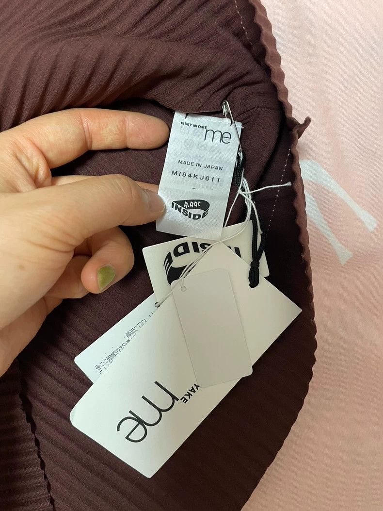 Issey Miyake Issey Miyake size:one size Caramel-colored long sleeves Size S / US 4 / IT 40 - 4 Thumbnail