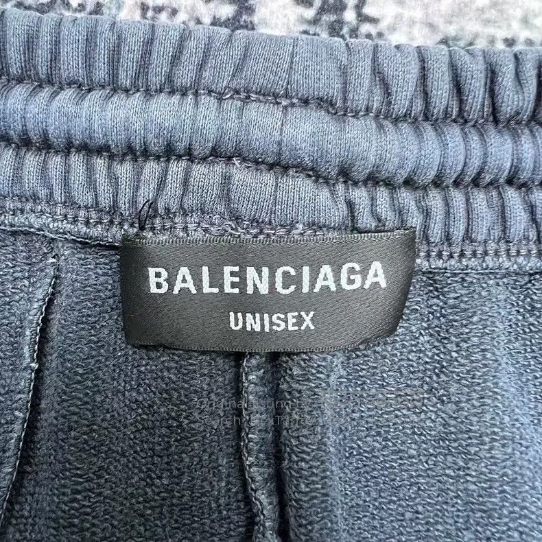 Balenciaga Balenciaga size S Alphabet Logo Elastic Waist Tapered Leg Size US 27 - 4 Thumbnail