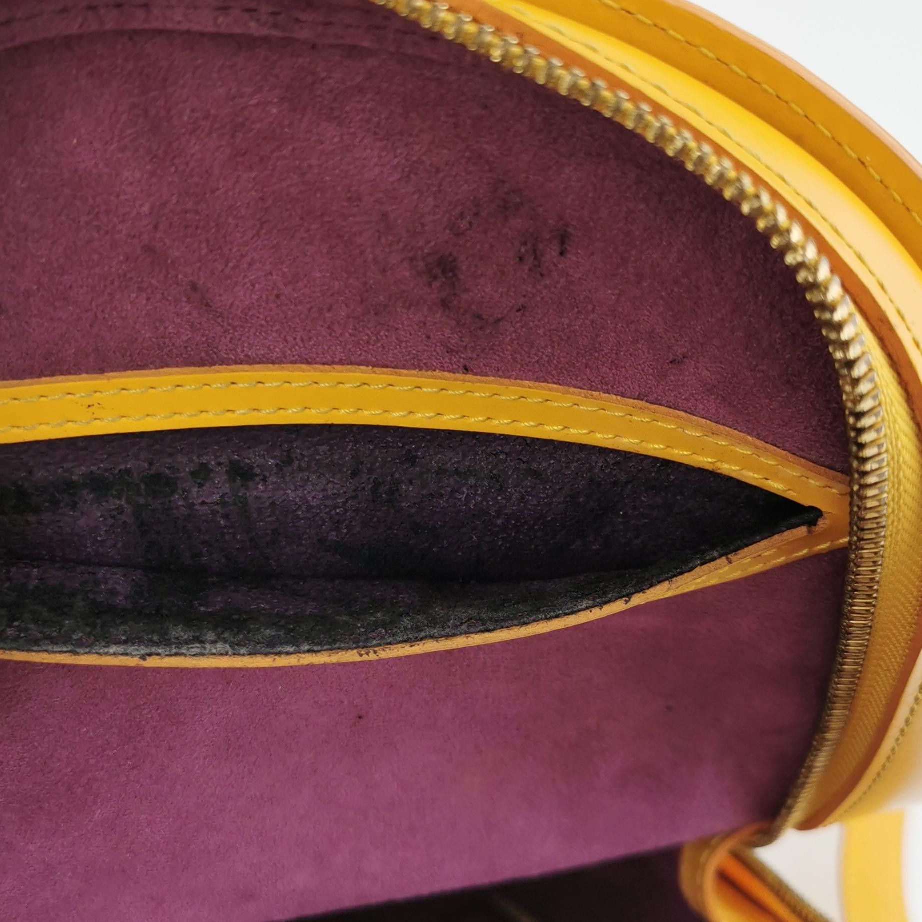 Louis Vuitton Louis Vuitton (LV) Mabillon cowhide solid color water rippl Size ONE SIZE - 6 Thumbnail