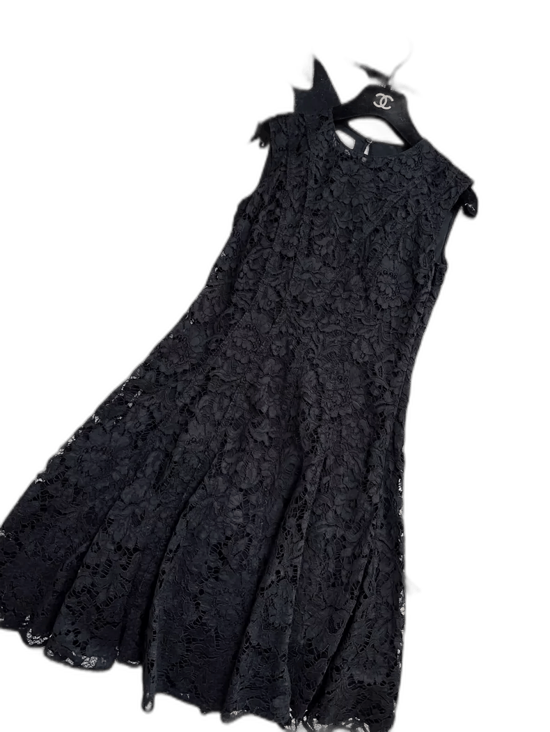 Valentino Valentino Black Lace Sleeveless Dress Size 38 Size S / US 4 / IT 40 - 1 Thumbnail