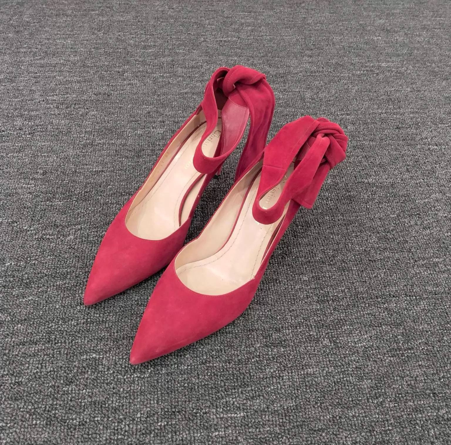 DIOR red pointed toe heels size 37