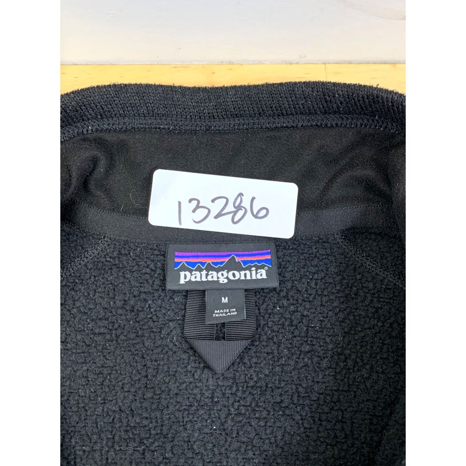 Patagonia Patagonia Sweater 1/4 Zip Men M Black Pullover Outdoor Casual Knit Fleece Logo 13286 Size US M / EU 48-50 / 2 - 3 Thumbnail