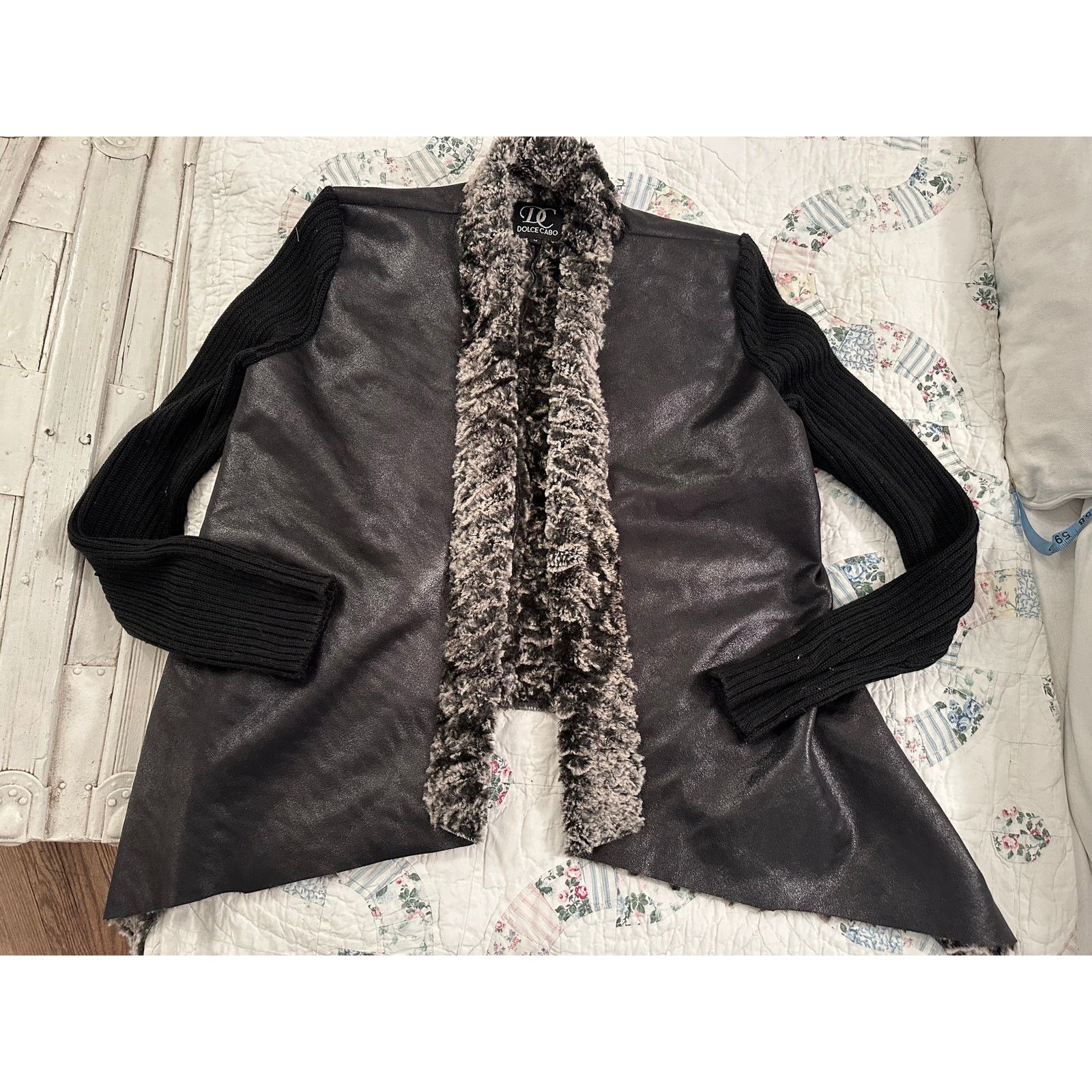 Other DOLCE CABO FAUX FUR LINED ASYMMETRIC CARDIGAN SWEATERJACKET Size M / US 6-8 / IT 42-44 - 6 Thumbnail