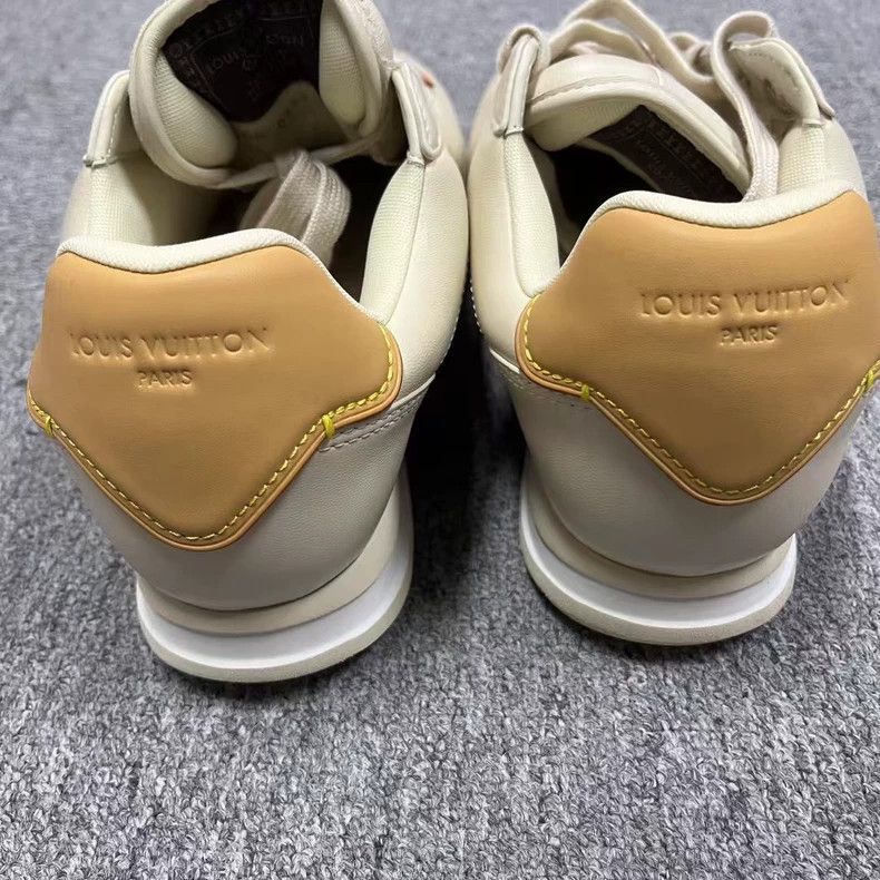 Louis Vuitton 25 Latest Beige Cow Leather Sheep Leather Ro