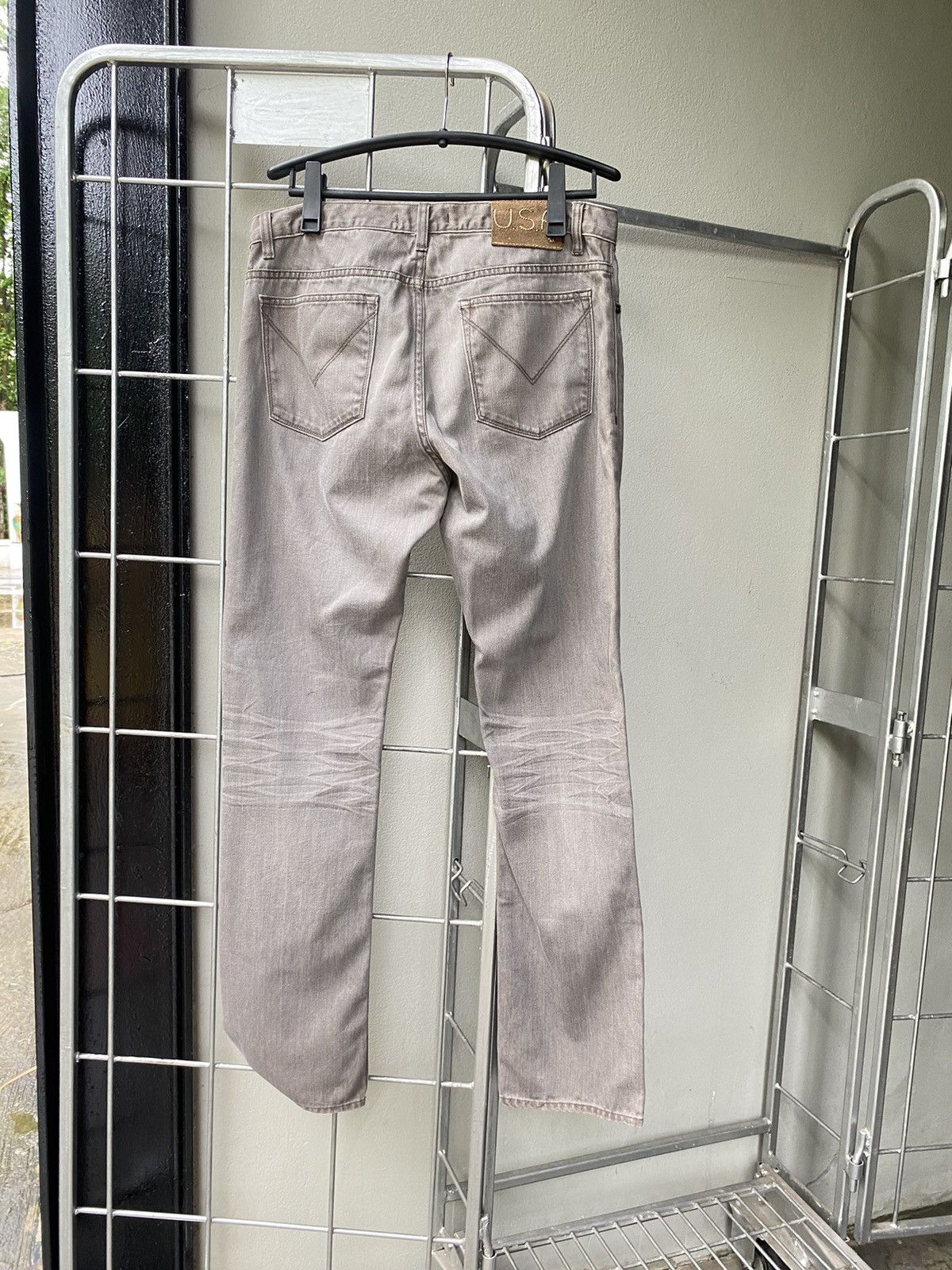 John Varvatos John Varvatos grey denim jeans Size US 36 / EU 52 - 10 Thumbnail
