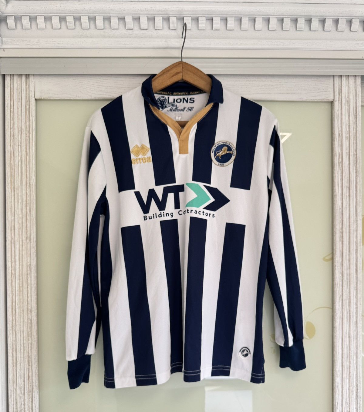 Errea Millwall 2016-2017 Home Soccer Longsleeve Jersey Football Size US S / EU 44-46 / 1 - 1 Thumbnail