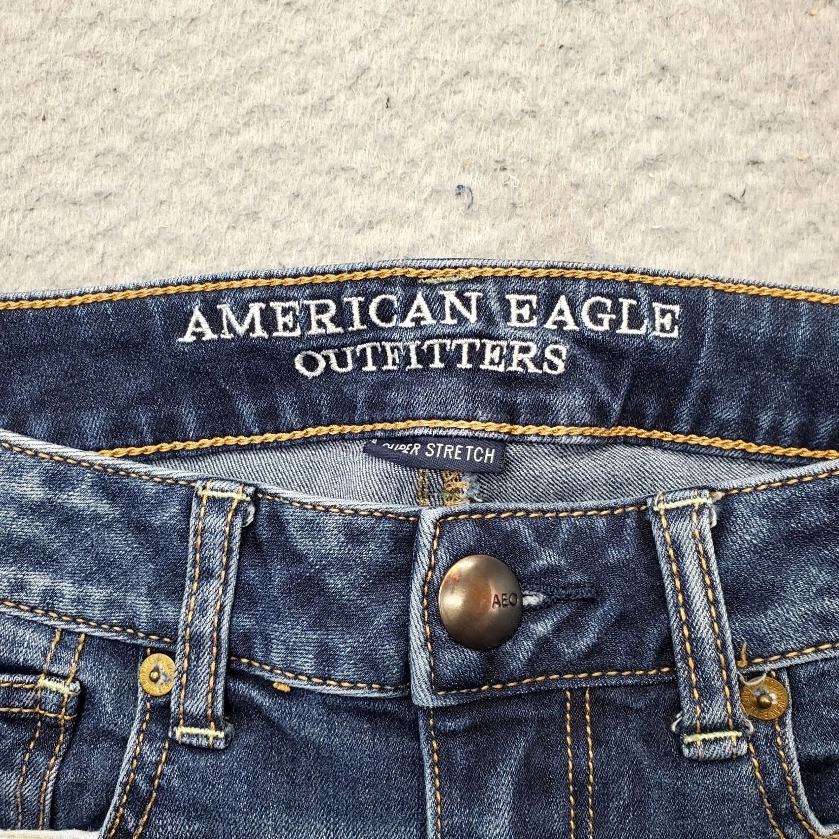 American Eagle Outfitters American Eagle Outfitters Shortie Shorts Womens 2 Blue Stretch Cuffed Whiskered Denim 5-Pocket Regular Fit, Casual, Summer Womens Size 2 Blue Size 26" / US 2 / IT 38 - 6 Thumbnail