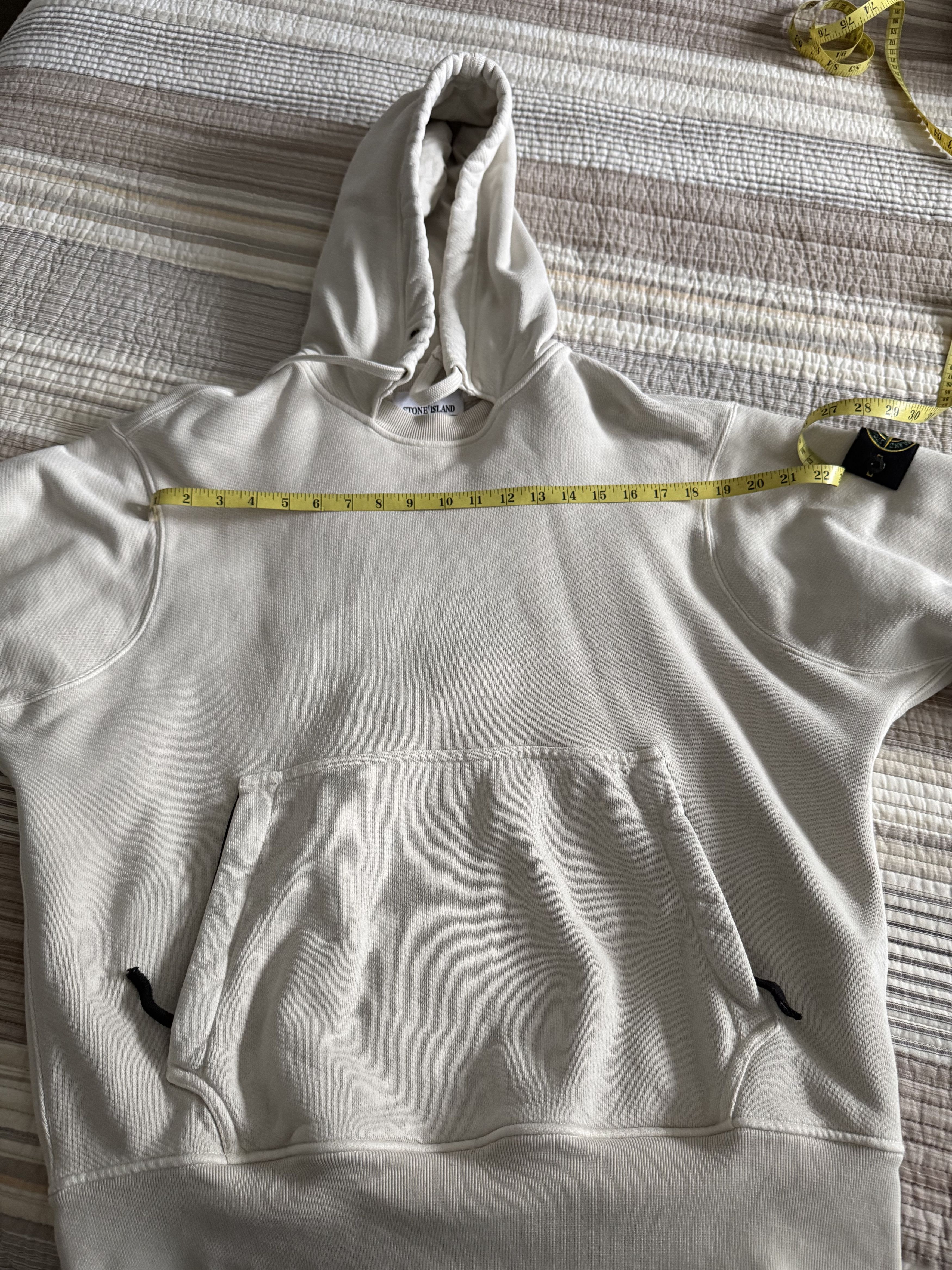 Stone Island Stone Island Off-White Garment-Dyed Hoodie Size US M / EU 48-50 / 2 - 10 Thumbnail