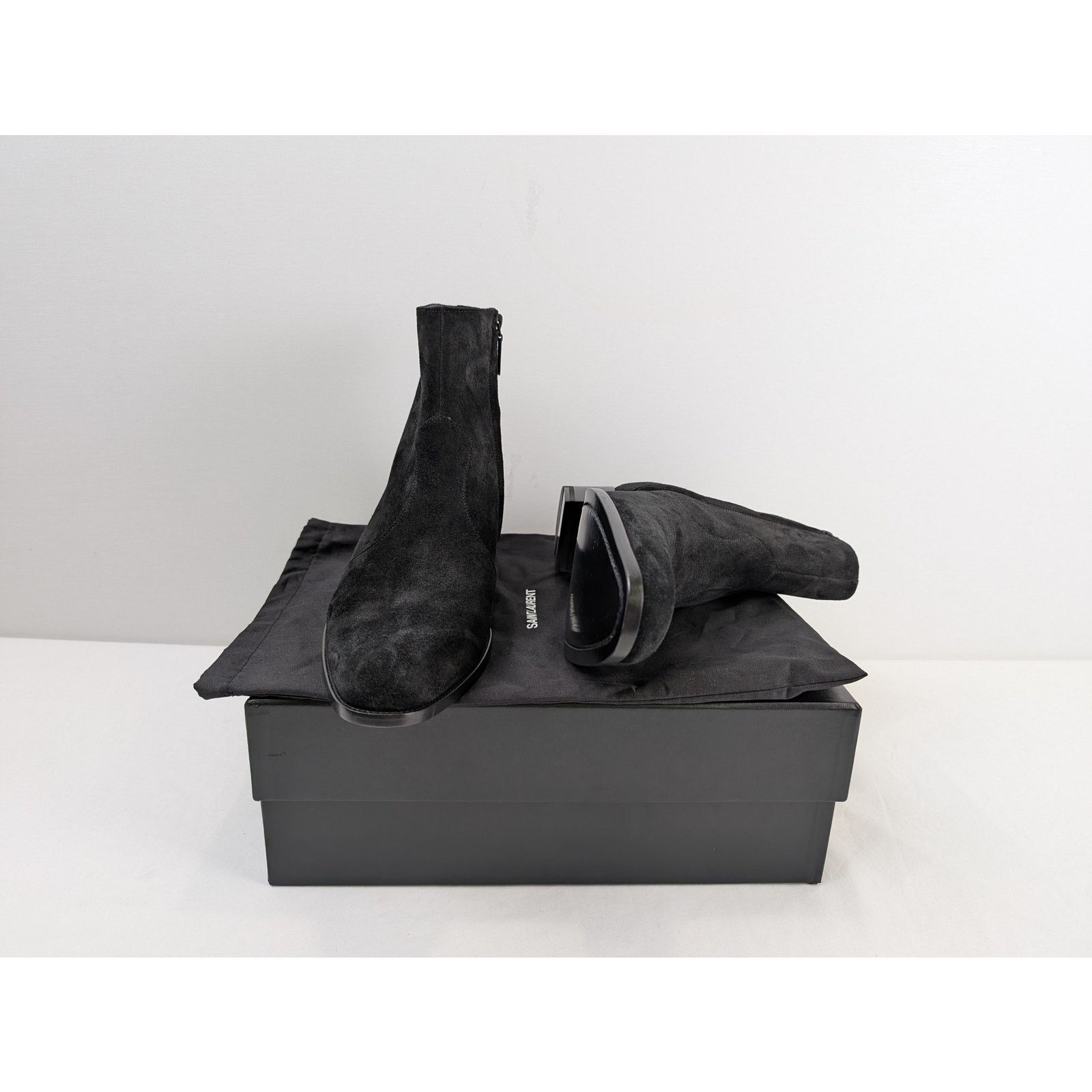Saint Laurent Paris o1rshd1 Wyatt Chelsea Suede Boots in Black Size US 13 / EU 46 - 22 Thumbnail