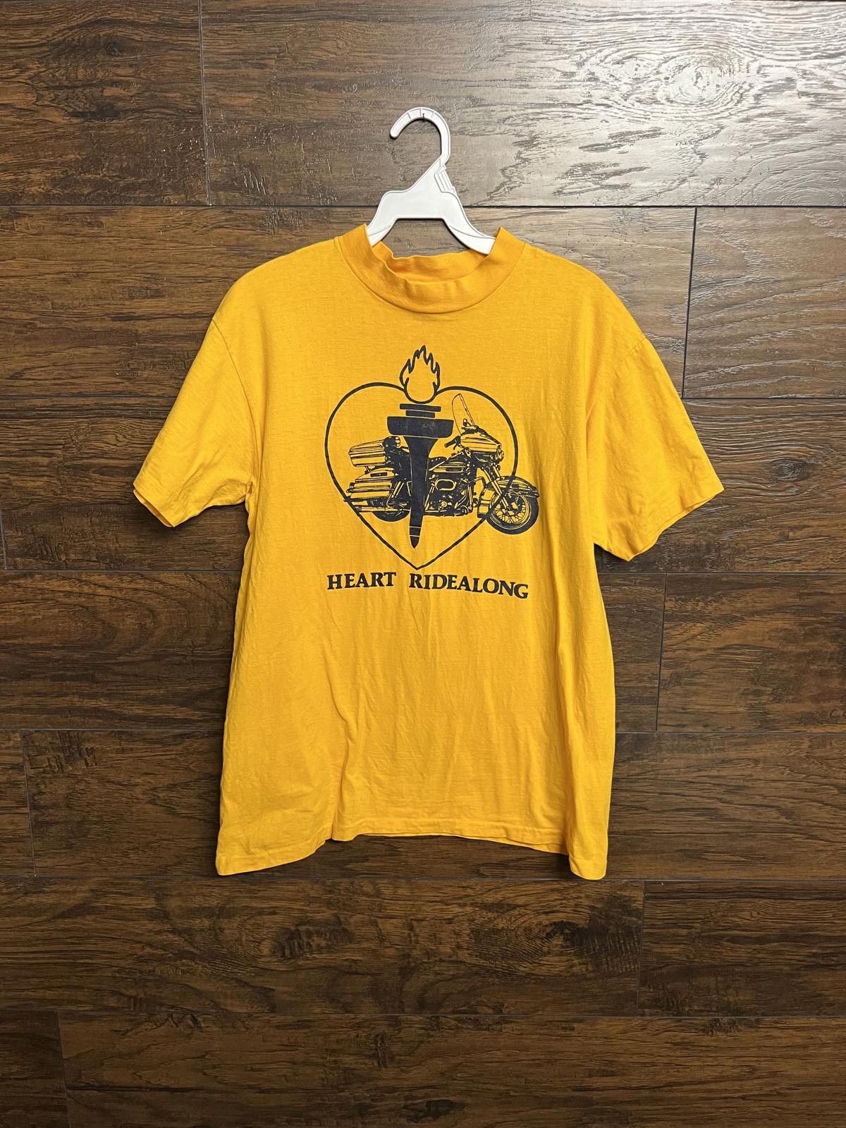 Hanes VTG Utah Heart Ridealong T-shirt - Biker Ride Along 70s Tee Size US L / EU 52-54 / 3 - 1 Thumbnail
