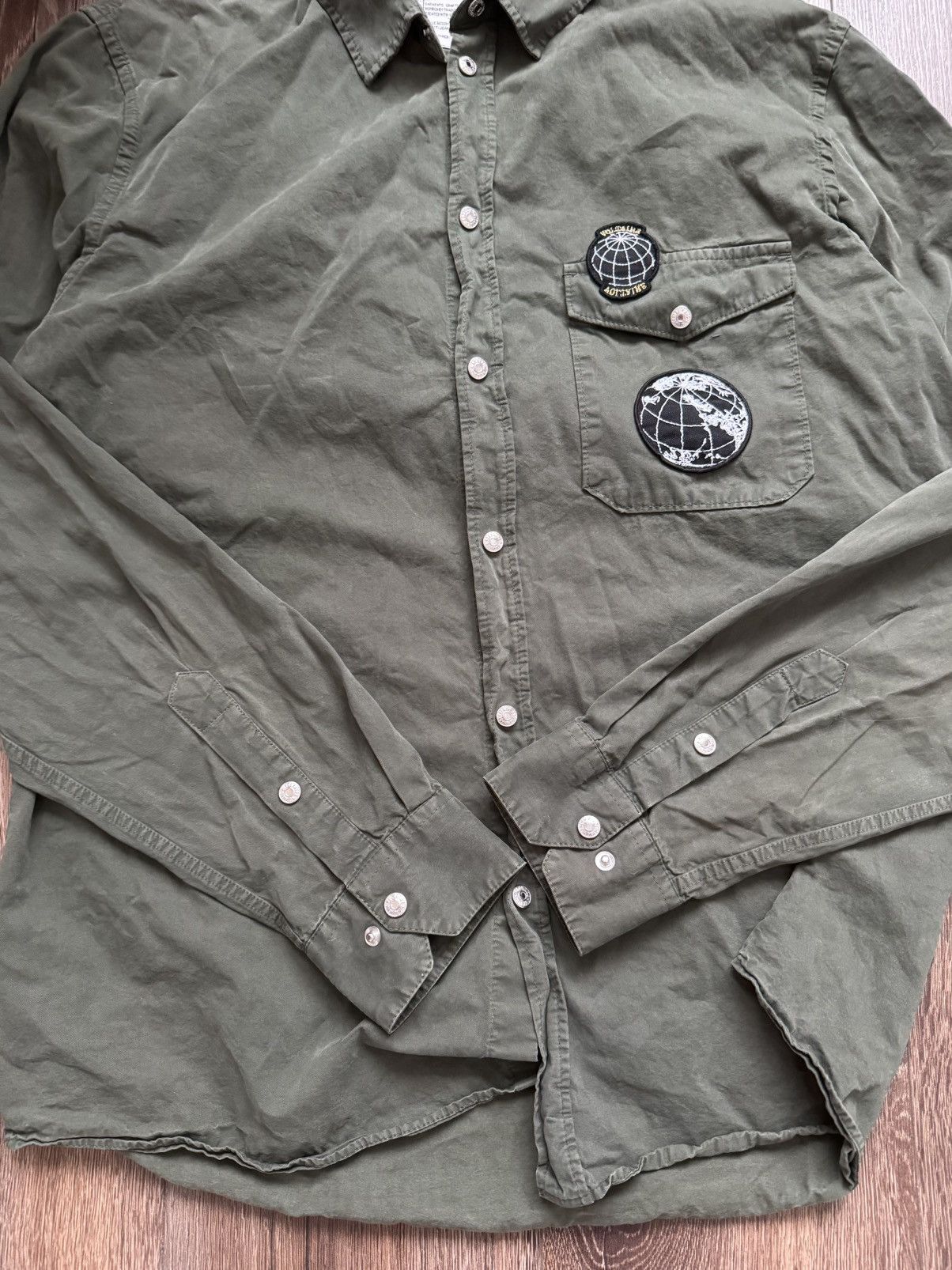 Zadig & Voltaire Zadig & Voltaire men's 44 Military dark green long sleeve shirt Size US S / EU 44-46 / 1 - 6 Thumbnail