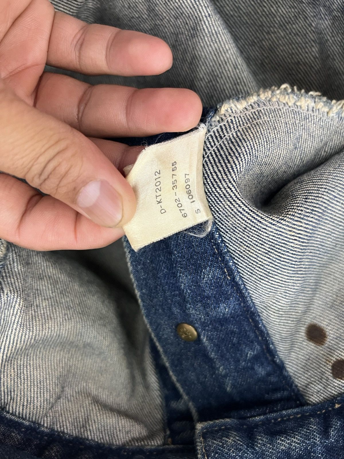 Celine × Designer CELINE DENIM TRUCKER JACKET Size US M / EU 48-50 / 2 - 21 Thumbnail