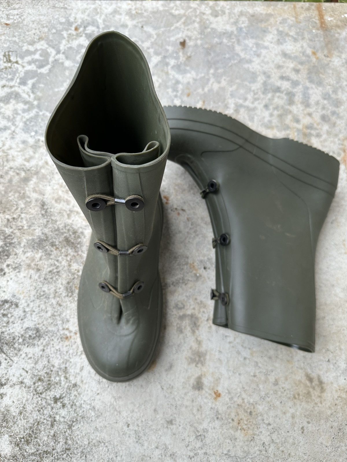 Vintage US Army Rubber Bunny Snow Tractor Military Overboot yeezy Size US 8 / EU 41 - 8 Thumbnail