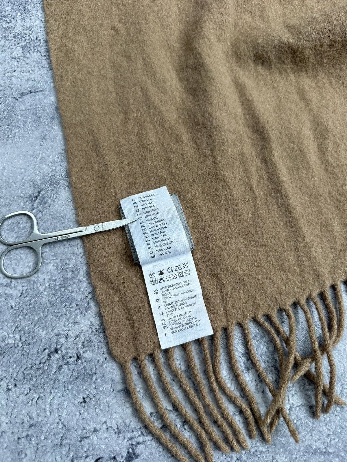 Carhartt Y2K Vintage Carhartt Wool Scarf Muffler Beige Neck Wear OS Size ONE SIZE - 11 Thumbnail